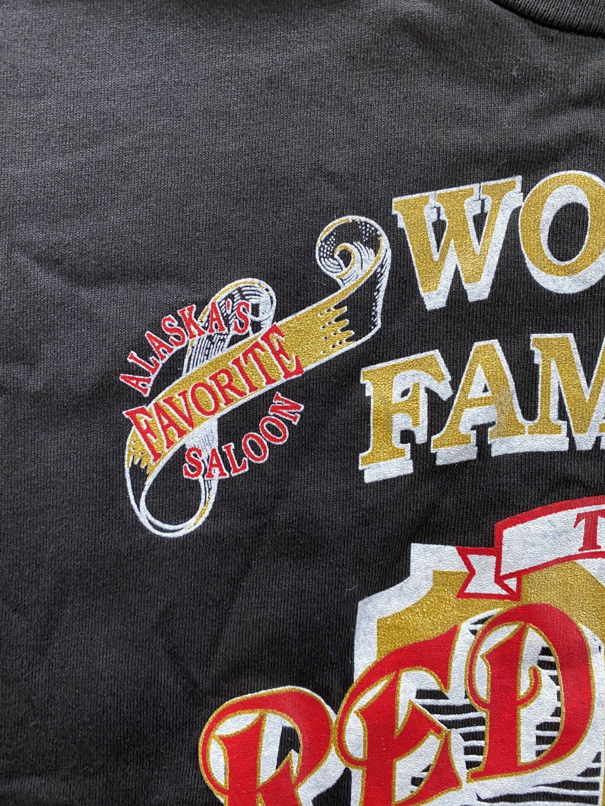 Hanes Vintage 90’s Red Dog Saloon Alaska Tee Size US XL / EU 56 / 4 - 3 Thumbnail
