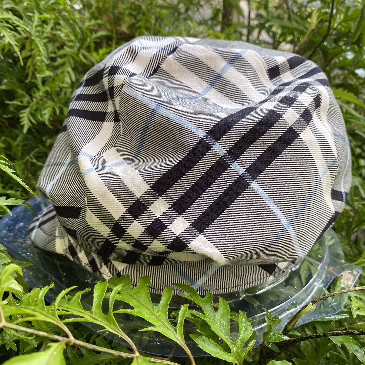 Burberry Burberry Women's Newboys Cap Vintage Burberry Size ONE SIZE - 6 Thumbnail