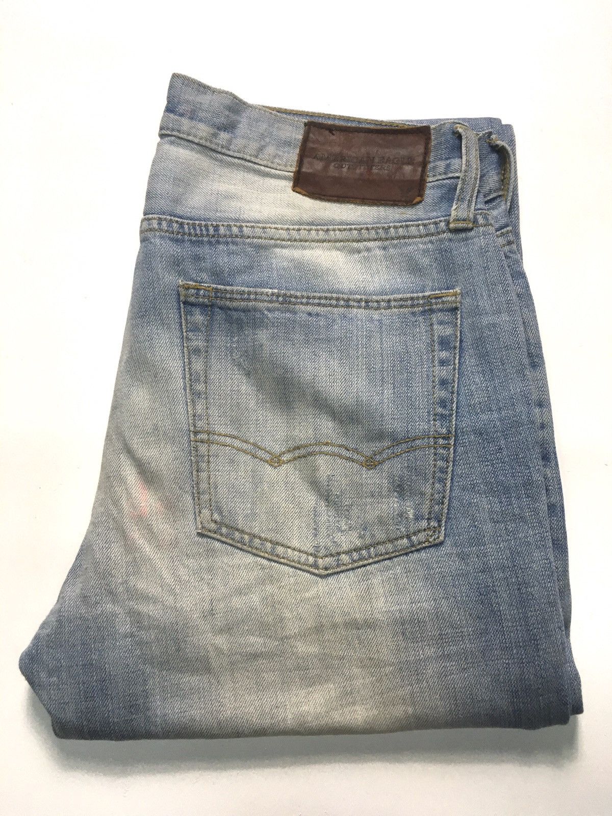 image of Vintage American Eagle Outfitters Distressed Denim in Blue, Men's (Size 31)