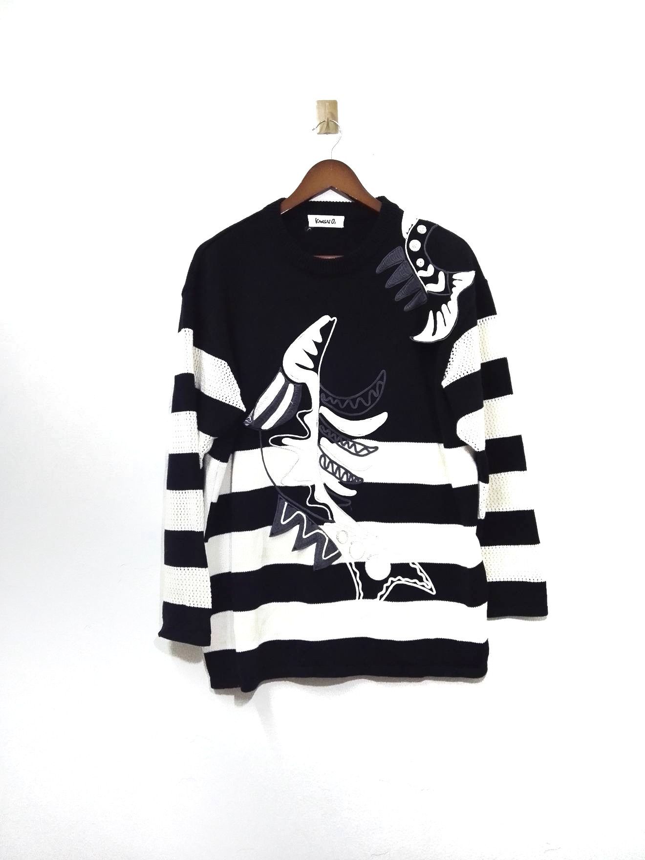 image of Kansai Yamamoto Vintage Kansai O2 Knit Sweatshirt Fish Embroidery in Black White (Size Medium)