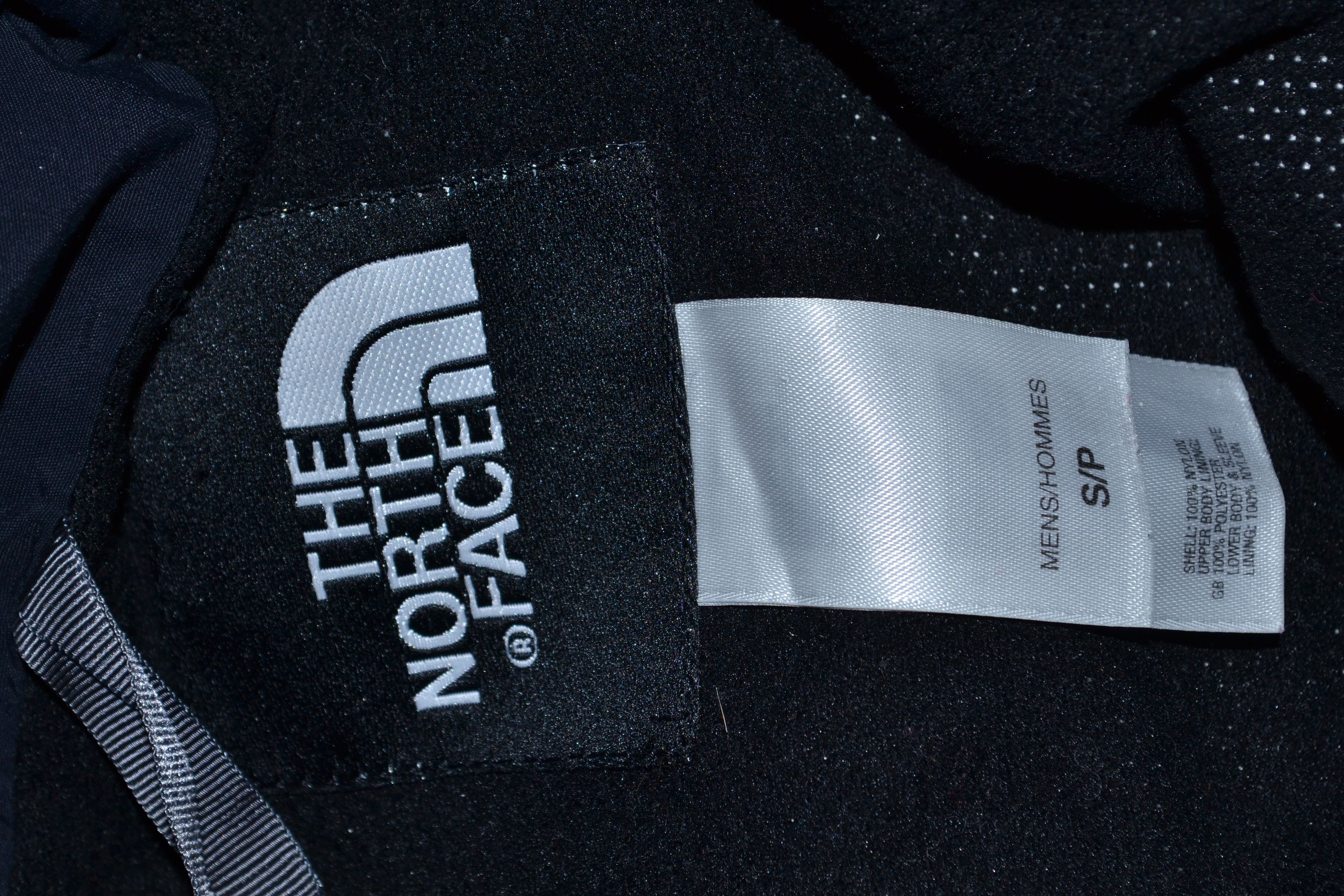 The North Face The North Face Jacket Zip Hooded Pockets Hyvent Logo Size US S / EU 44-46 / 1 - 3 Thumbnail