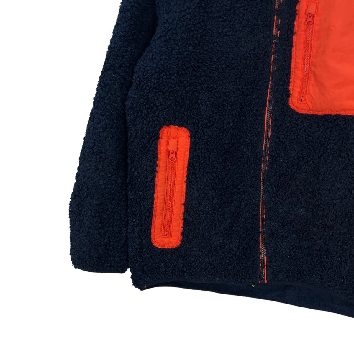 JW Anderson VINTAGE J.W.ANDERSON UNIQLO JAPAN FLEECE DIP PILE JACKET Size US M / EU 48-50 / 2 - 11 Thumbnail