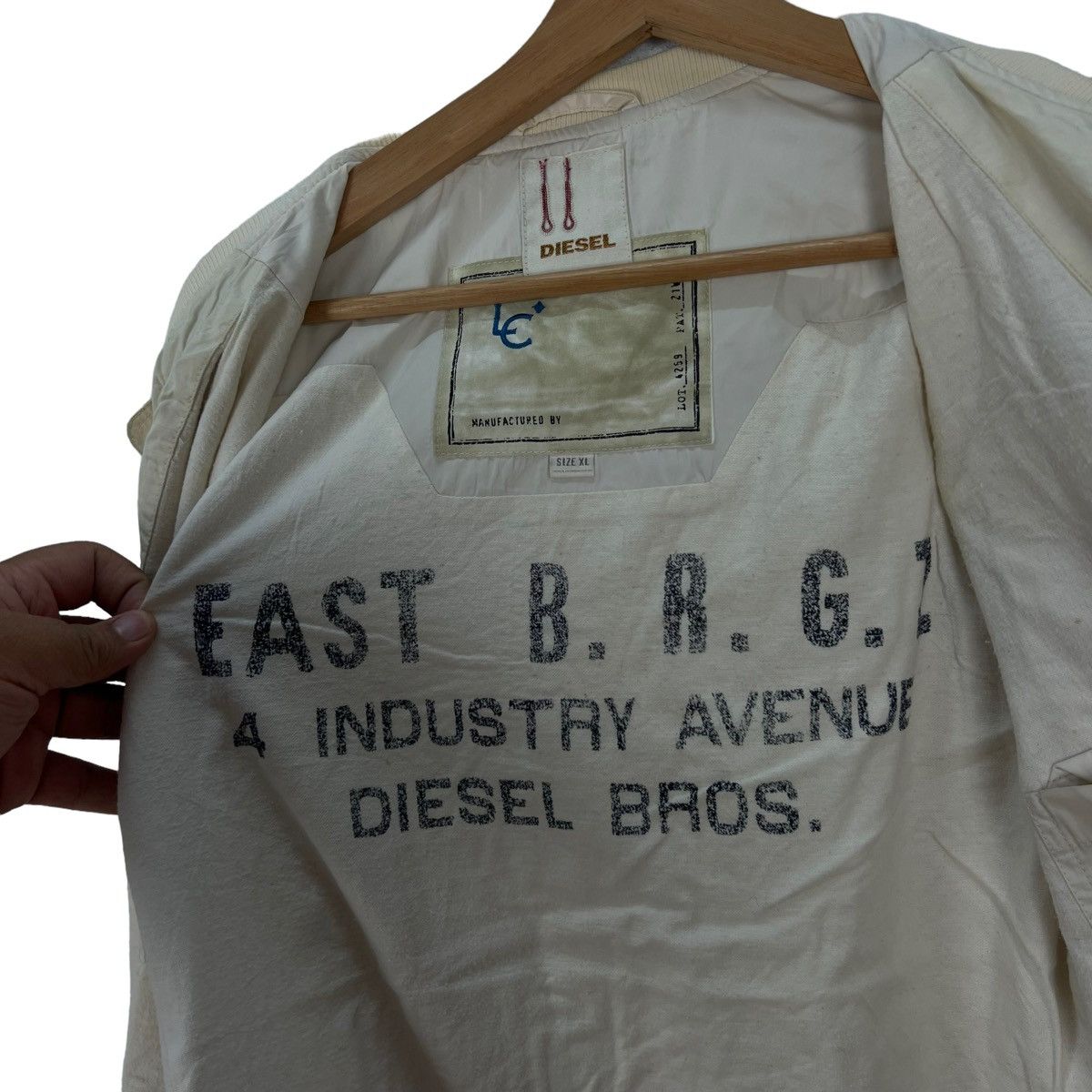 Japanese Brand VINTAGE DIESEL JAPAN BOMBER JACKET BONDAGE DESIGN PARACHUTE Size US XL / EU 56 / 4 - 11 Thumbnail