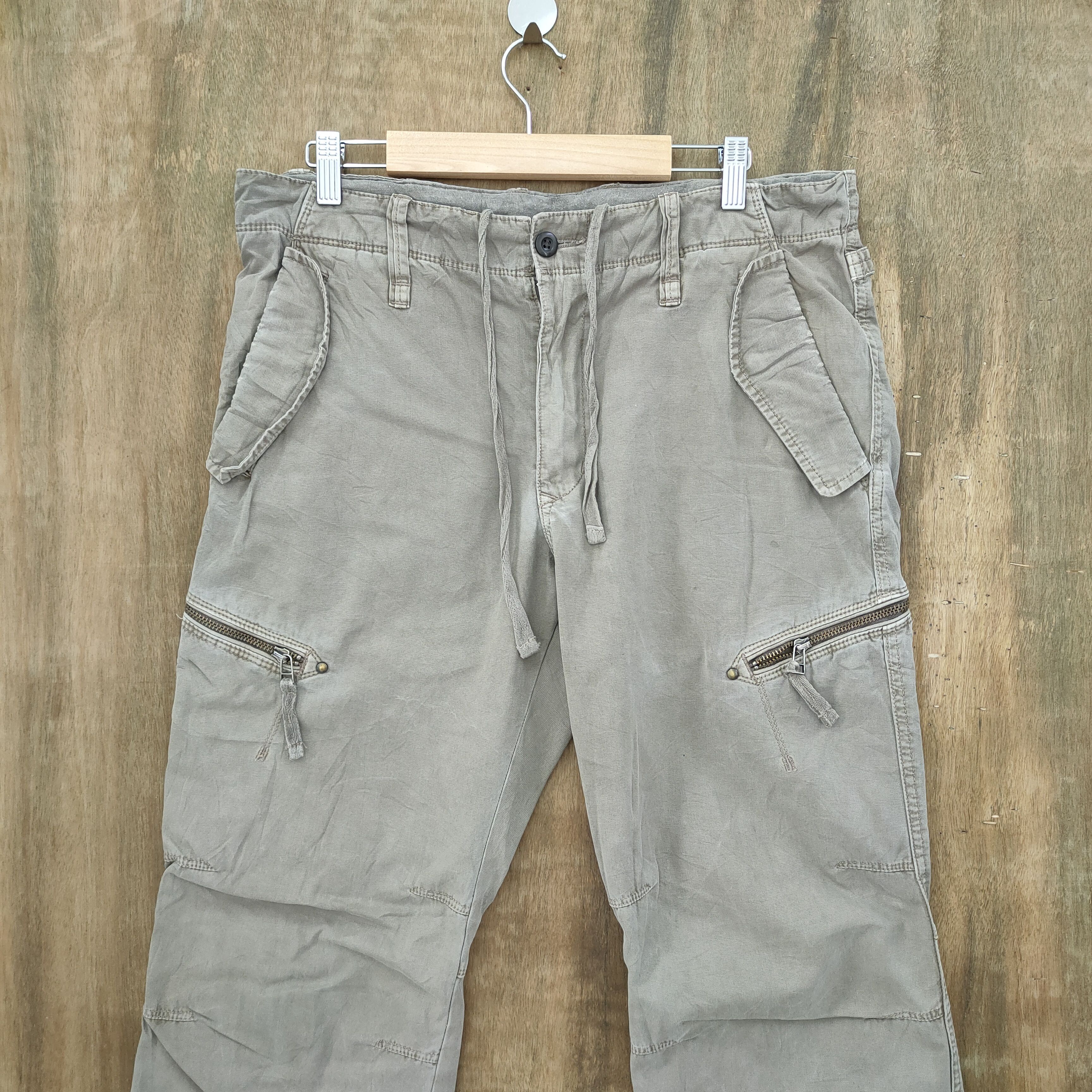 Japanese Brand VINTAGE JAPAN FADED TAN CARGO PANTS Size US 32 / EU 48 - 3 Thumbnail