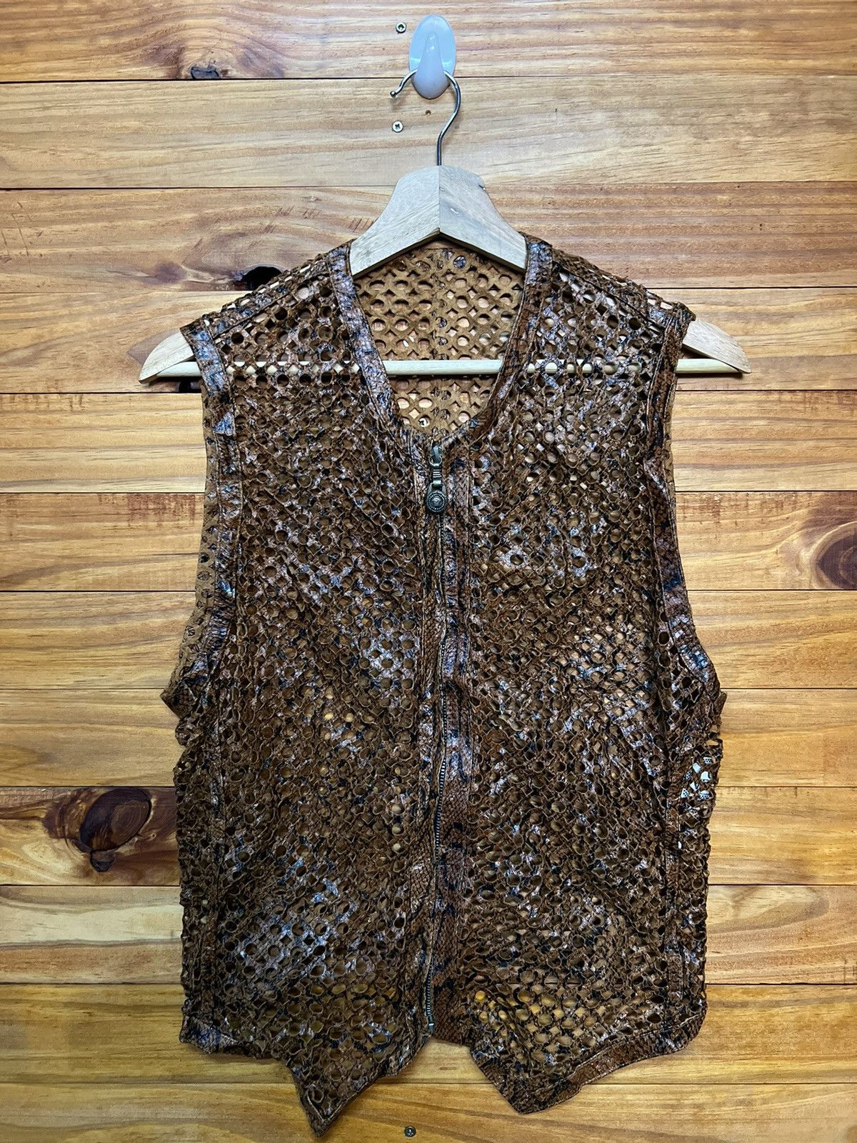 Versace ARCHIVE🔥GIANNI VERSACE LEATHER VEST Size M / US 6-8 / IT 42-44 - 3 Thumbnail