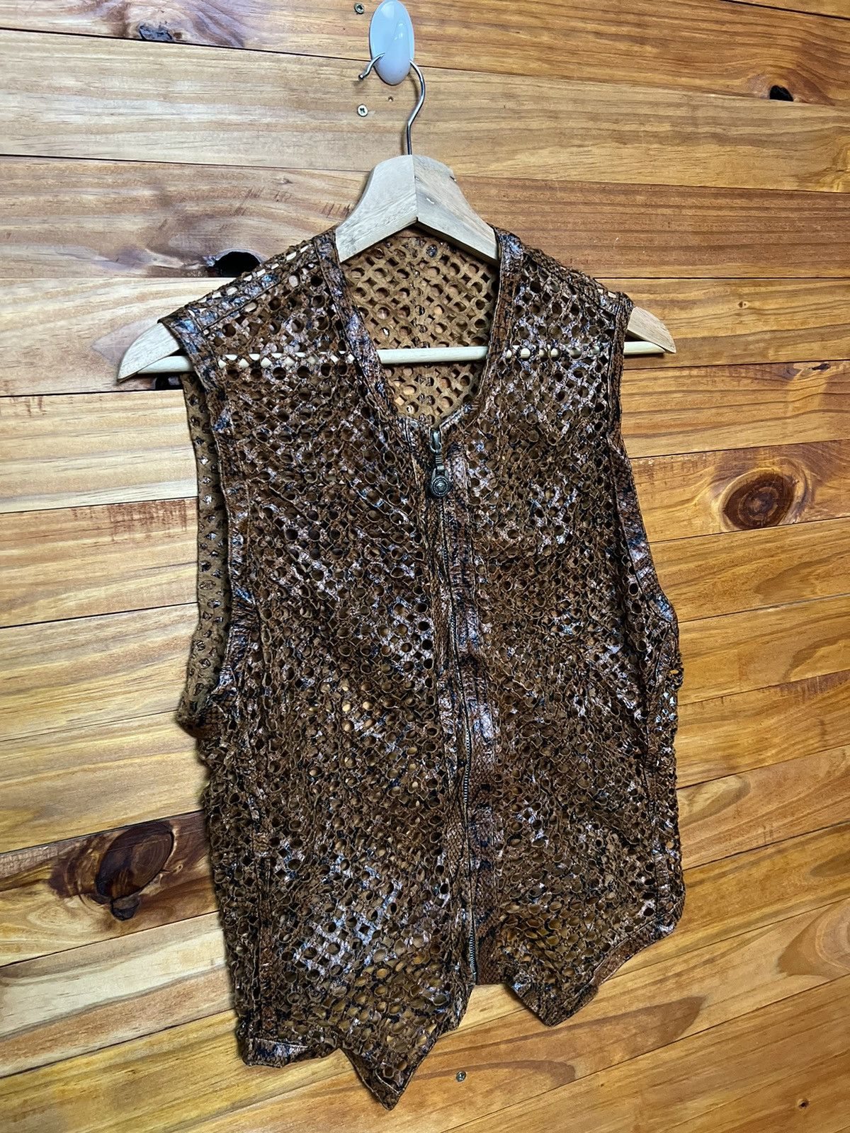 Versace ARCHIVE🔥GIANNI VERSACE LEATHER VEST Size M / US 6-8 / IT 42-44 - 4 Thumbnail