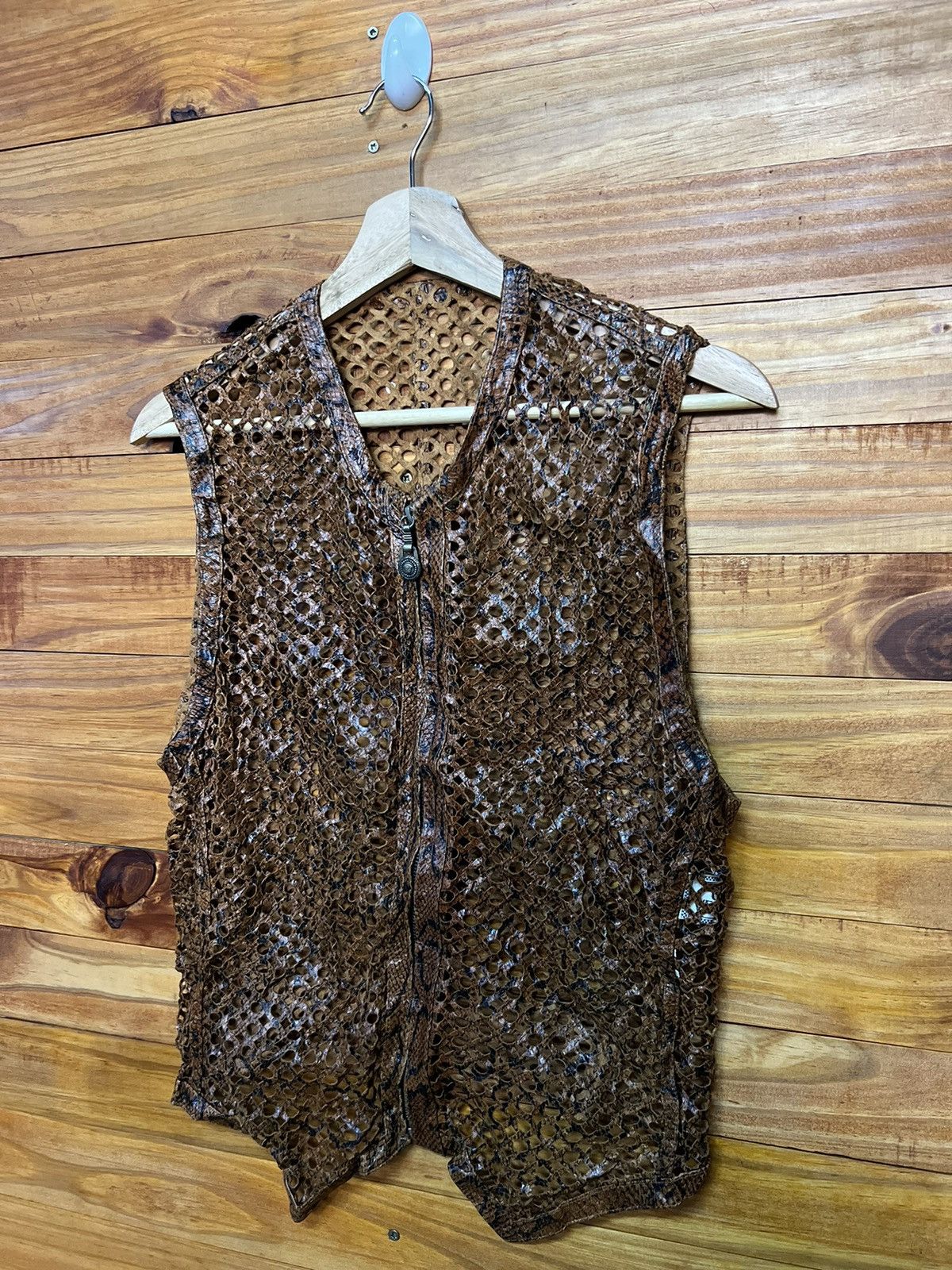 Versace ARCHIVE🔥GIANNI VERSACE LEATHER VEST Size M / US 6-8 / IT 42-44 - 5 Thumbnail