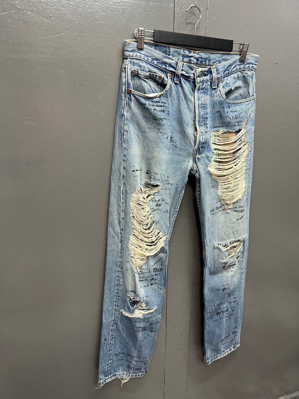 Levi's VINTAGE LEVIS SINGLE R BUTTON 544 DISTRESS JEANS Size US 31 - 2 Thumbnail
