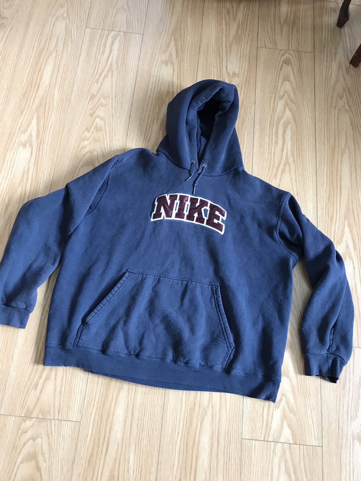 Jordan Brand × Nike × Vintage Vintage Nike navy hoodie xl Size US XL / EU 56 / 4 - 8 Thumbnail