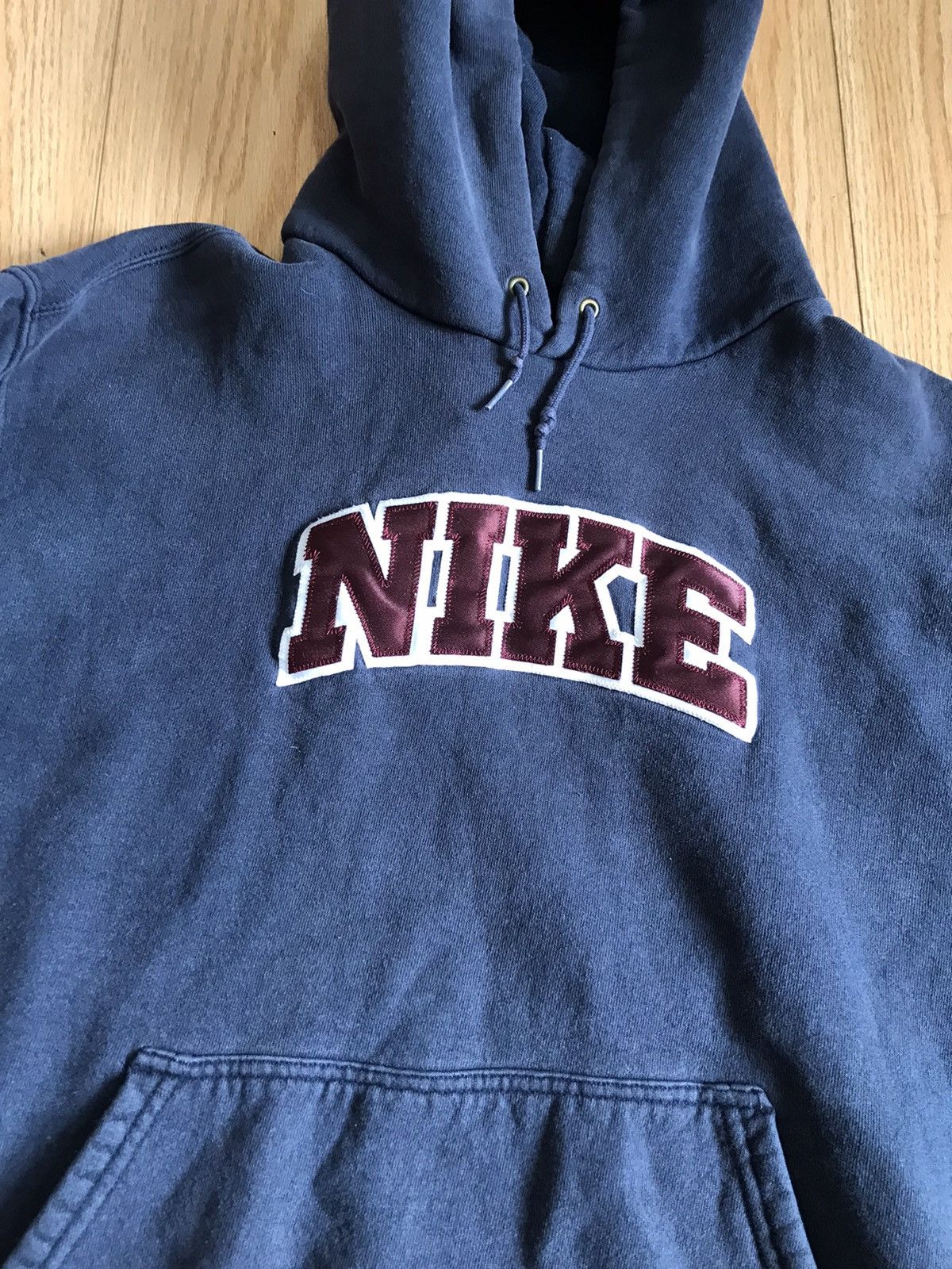 Jordan Brand × Nike × Vintage Vintage Nike navy hoodie xl Size US XL / EU 56 / 4 - 9 Thumbnail