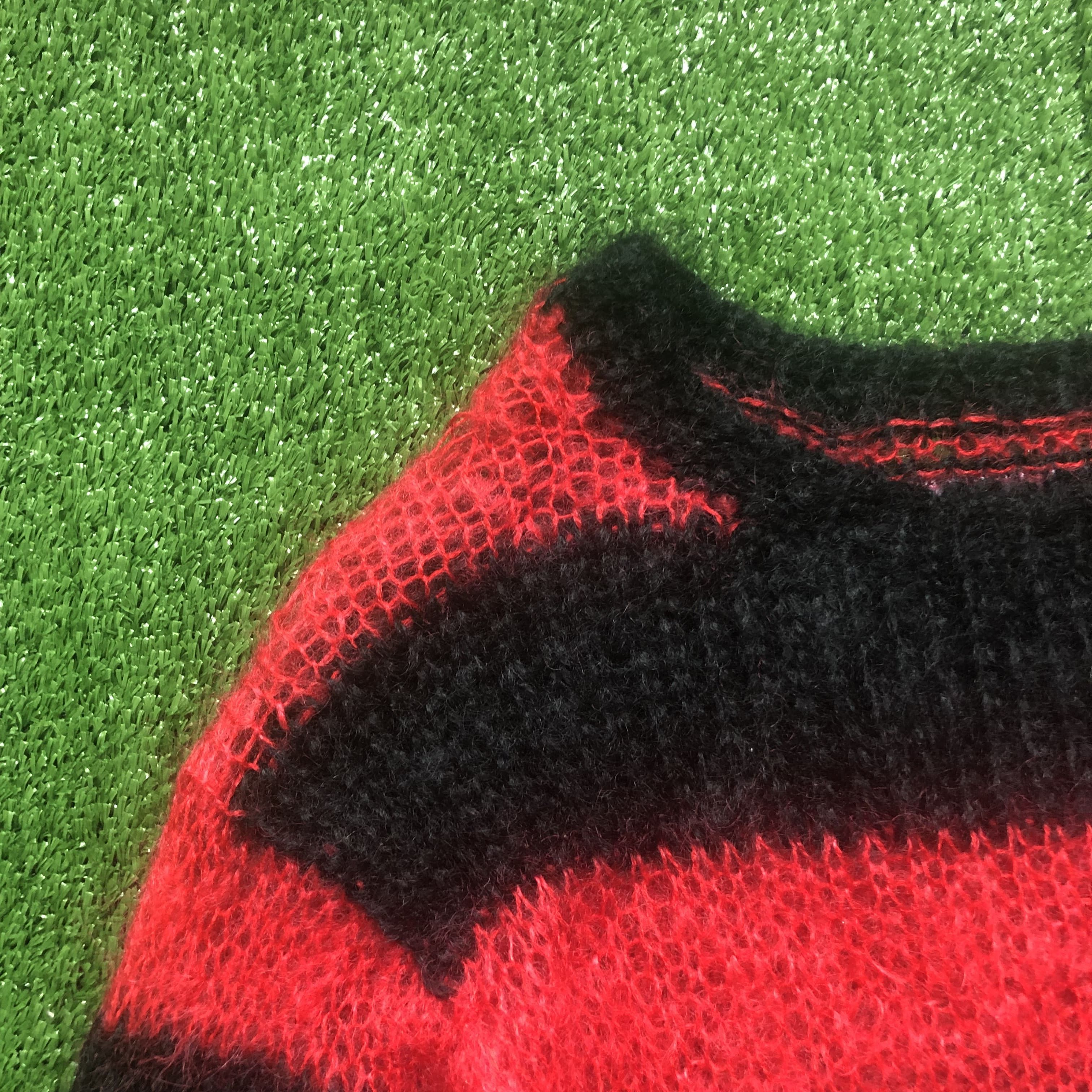 Japanese Brand Sexy Dynamite Chaos London Knitted Mohair Skinny Jumper Size US S / EU 44-46 / 1 - 7 Thumbnail