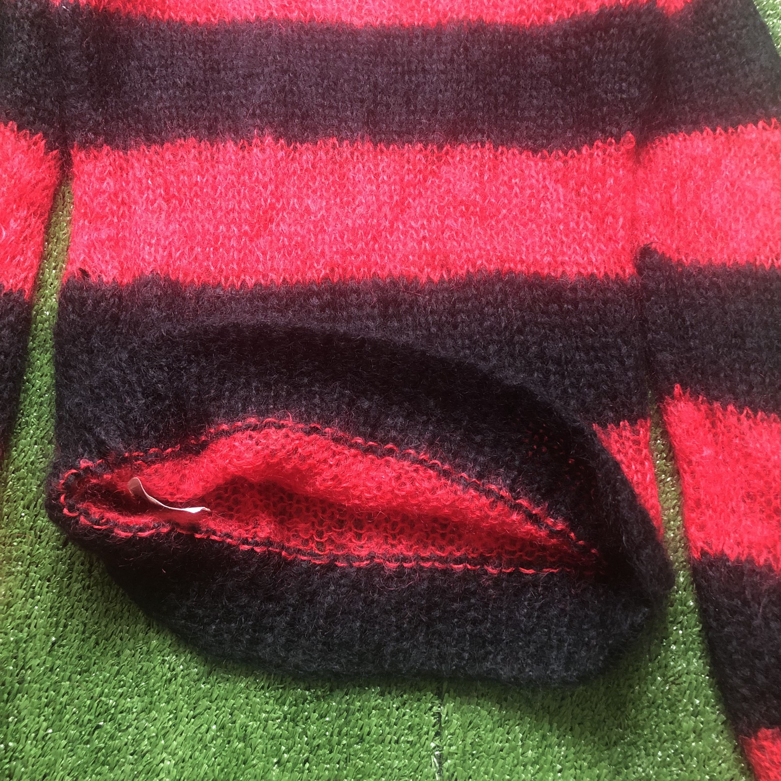 Japanese Brand Sexy Dynamite Chaos London Knitted Mohair Skinny Jumper Size US S / EU 44-46 / 1 - 10 Thumbnail