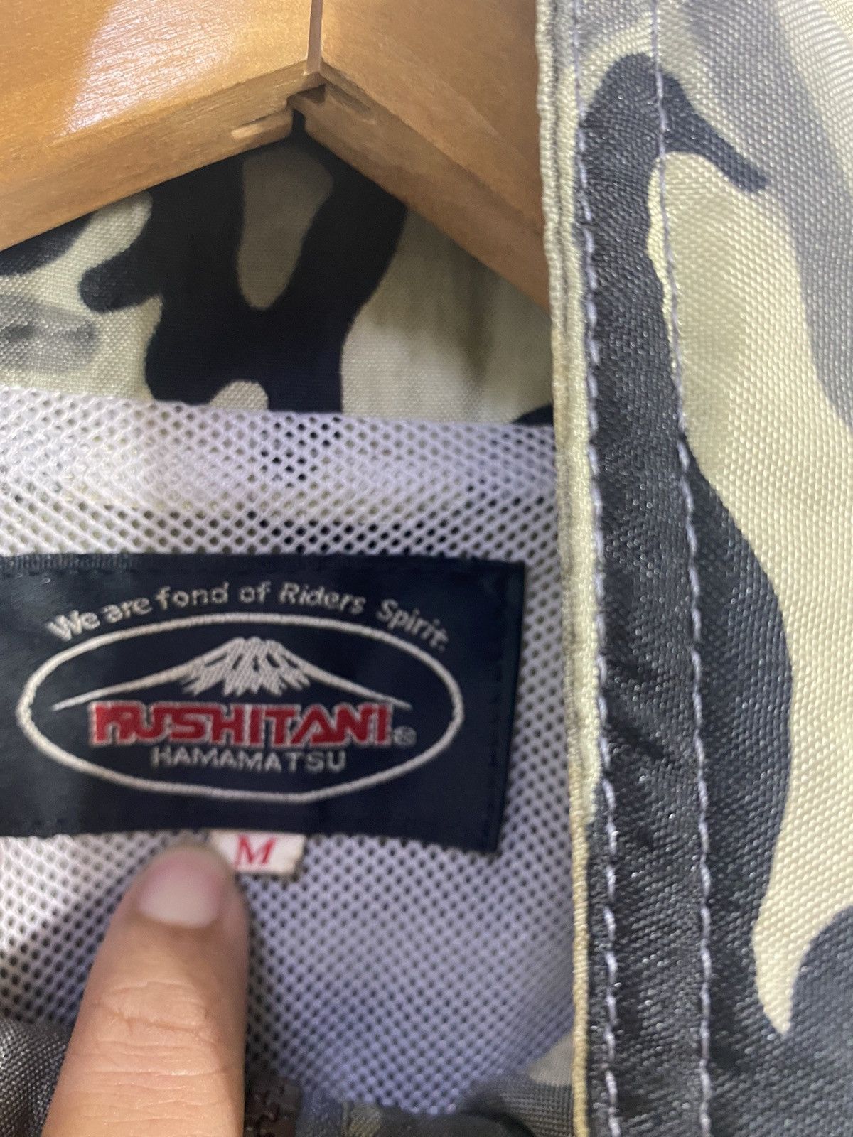 Sports Specialties Vintage Kushitani Windbreakers Jacket Camouflage Design Size US M / EU 48-50 / 2 - 3 Thumbnail