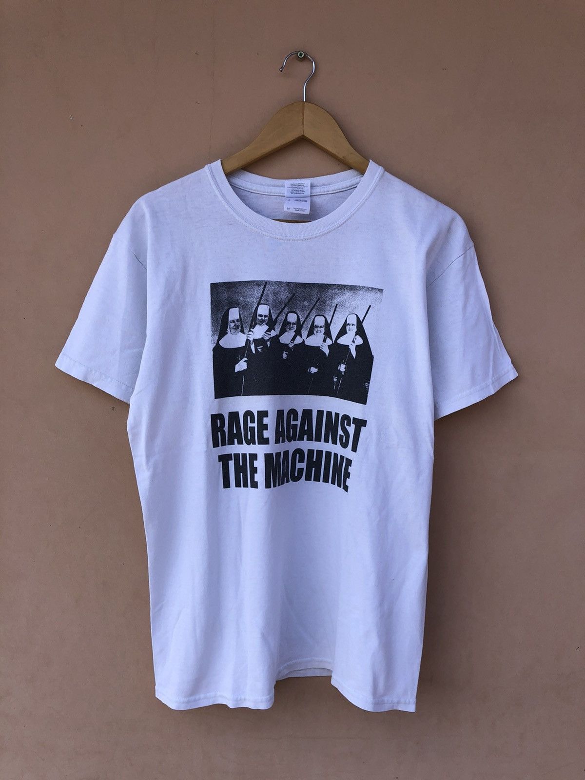 Pre-owned Band Tees X Rock T Shirt Vintage 2000s Rage Against The Machine Nuns With Guns Tee In White