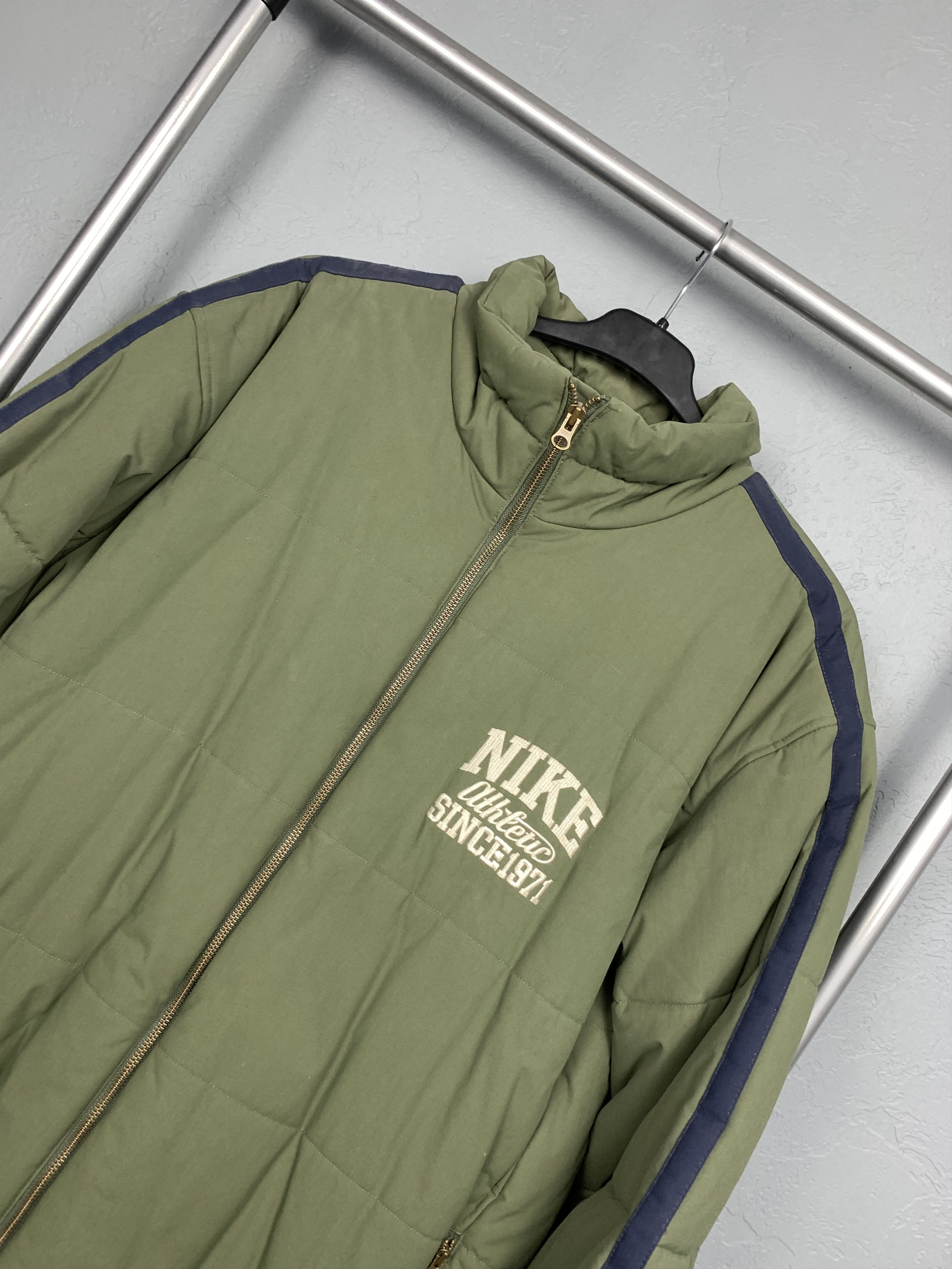 Nike Nike Vintage Mens Puffer Jacket Size US XL / EU 56 / 4 - 2 Thumbnail