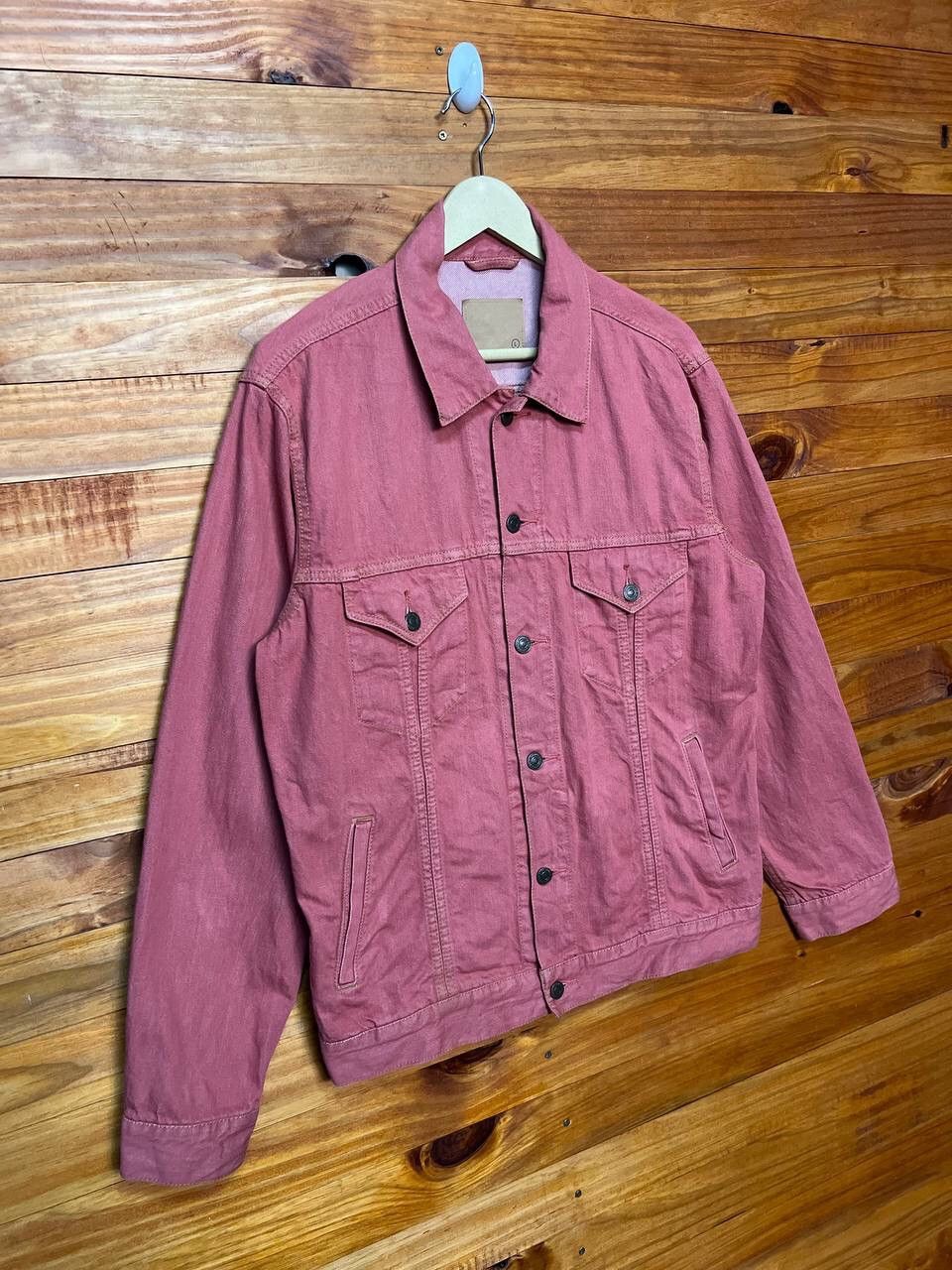 Uniqlo UNIQLO DENIM TRUCKER JACKET Size US L / EU 52-54 / 3 - 2 Thumbnail