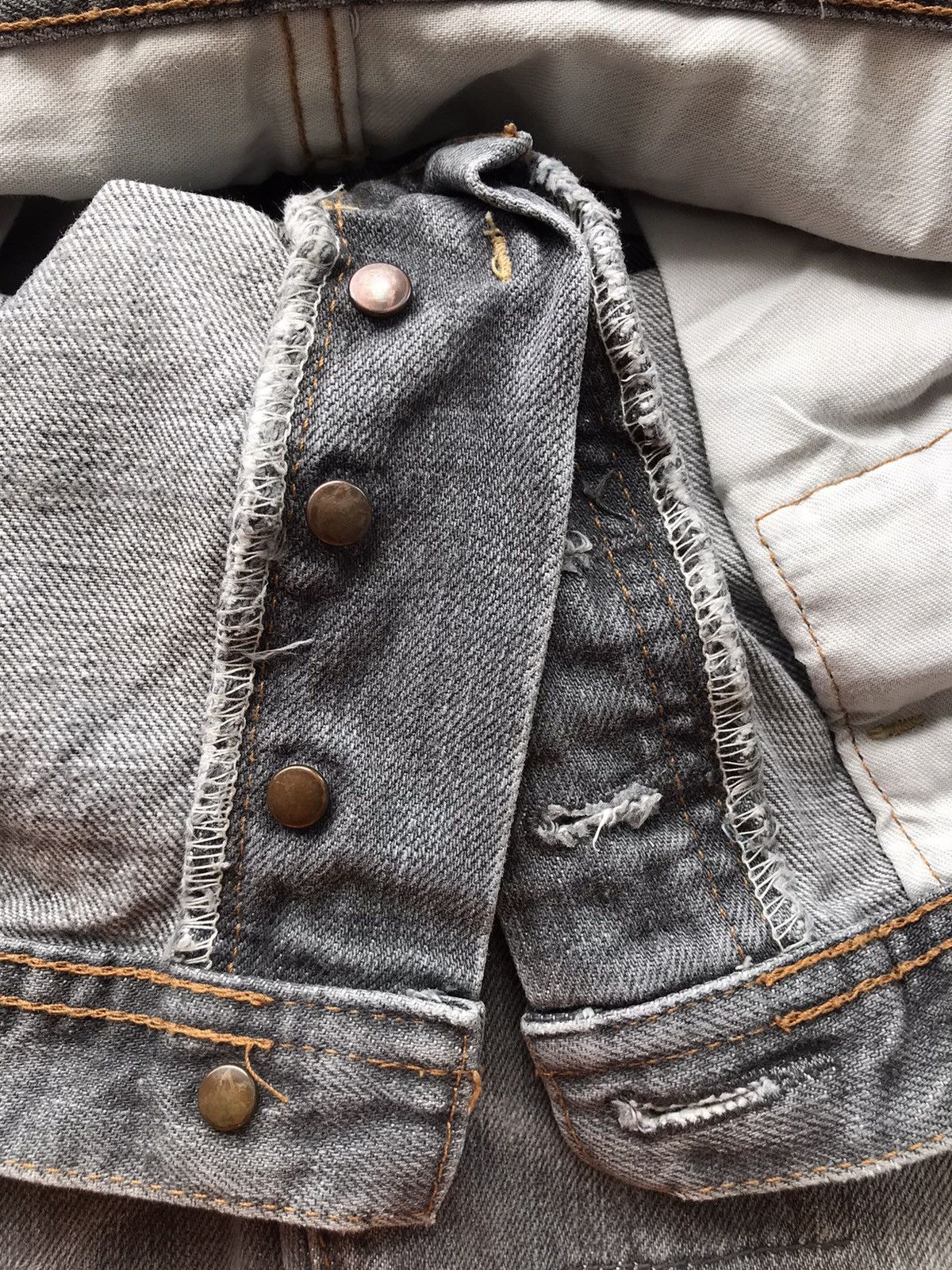 Japanese Brand ON THE COUCH Japan Patchwork Distressed Denim Jeans Size US 30 / EU 46 - 18 Thumbnail