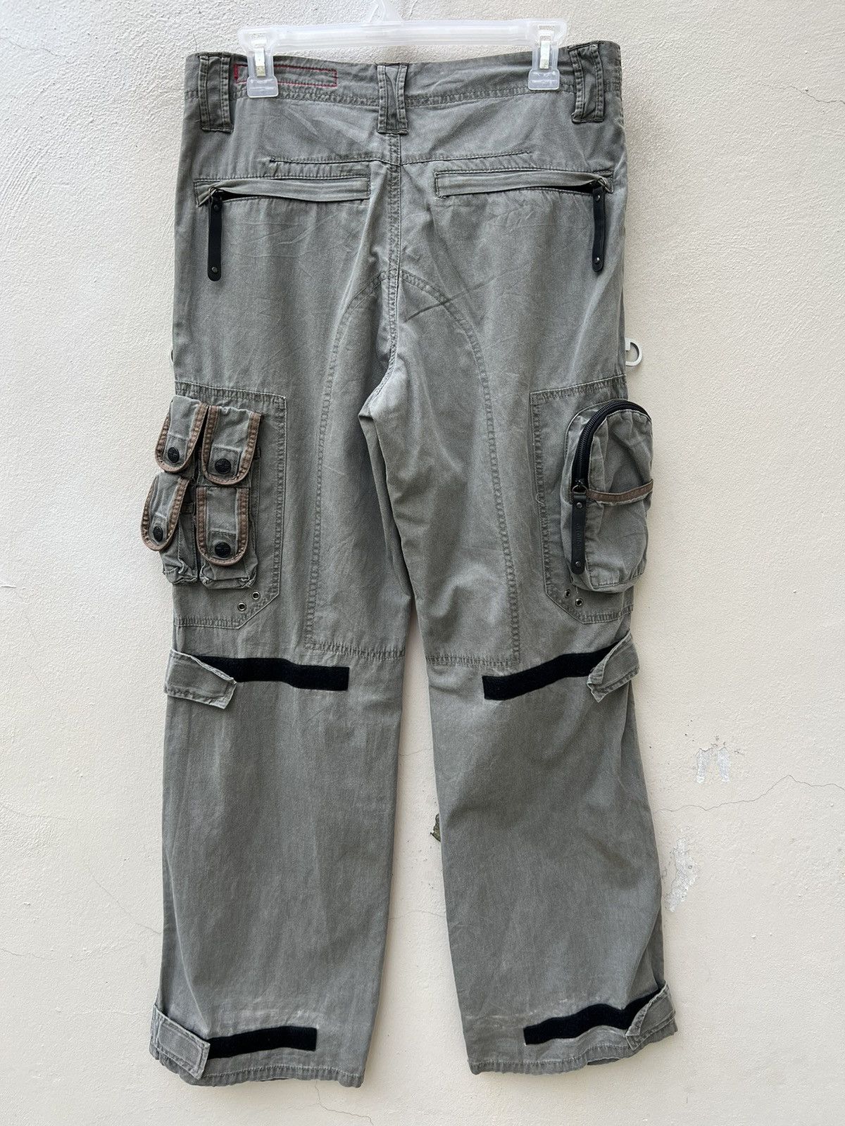Vintage Vintage Tough Jeans Smith Baggy Tactical Cargo Trouser Size US 30 / EU 46 - 14 Thumbnail