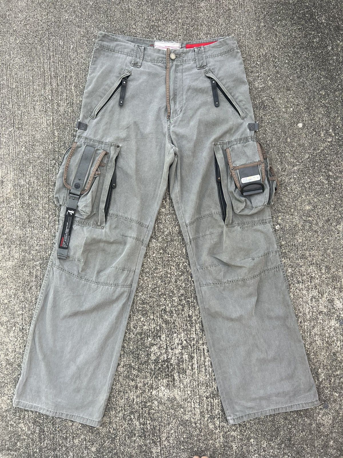 Vintage Vintage Tough Jeans Smith Baggy Tactical Cargo Trouser Size US 30 / EU 46 - 1 Thumbnail