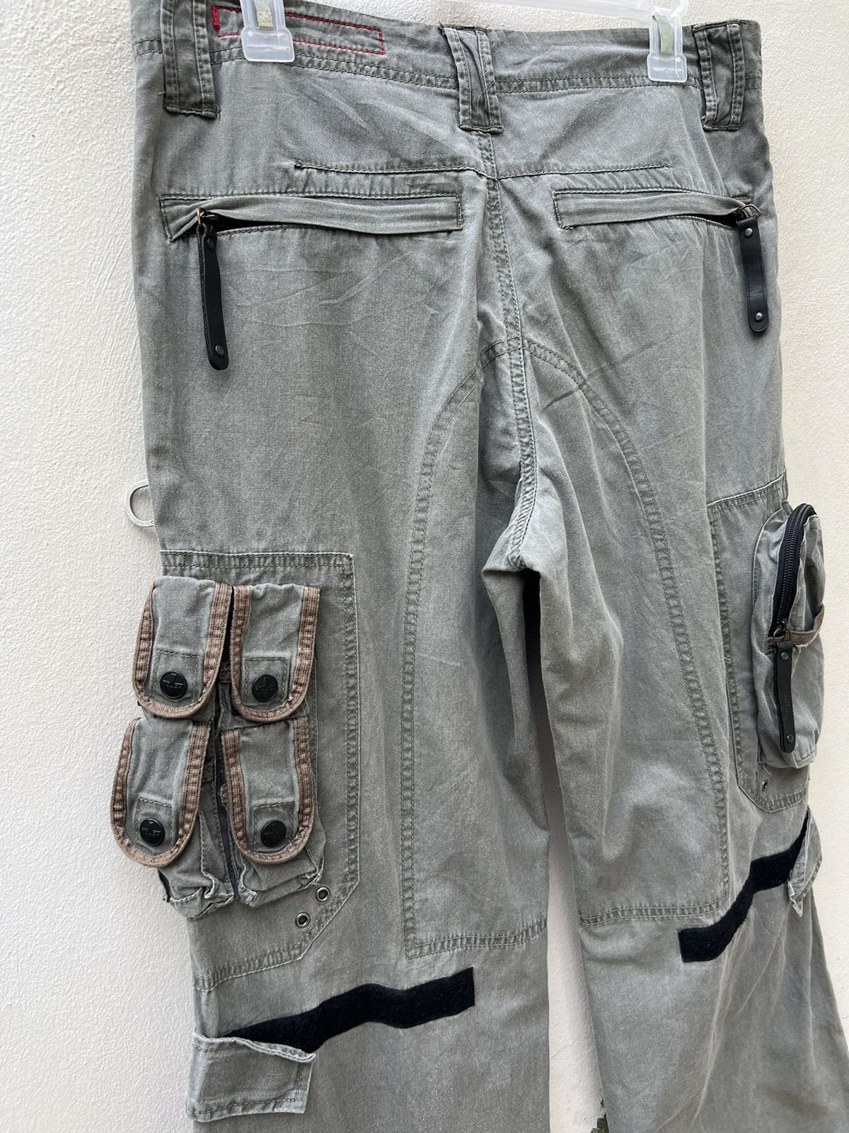 Vintage Vintage Tough Jeans Smith Baggy Tactical Cargo Trouser Size US 30 / EU 46 - 15 Thumbnail