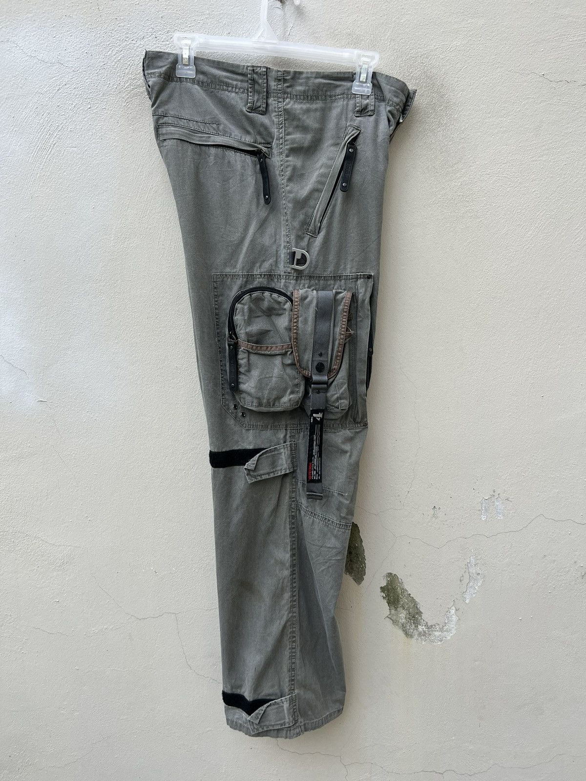 Vintage Vintage Tough Jeans Smith Baggy Tactical Cargo Trouser Size US 30 / EU 46 - 23 Thumbnail
