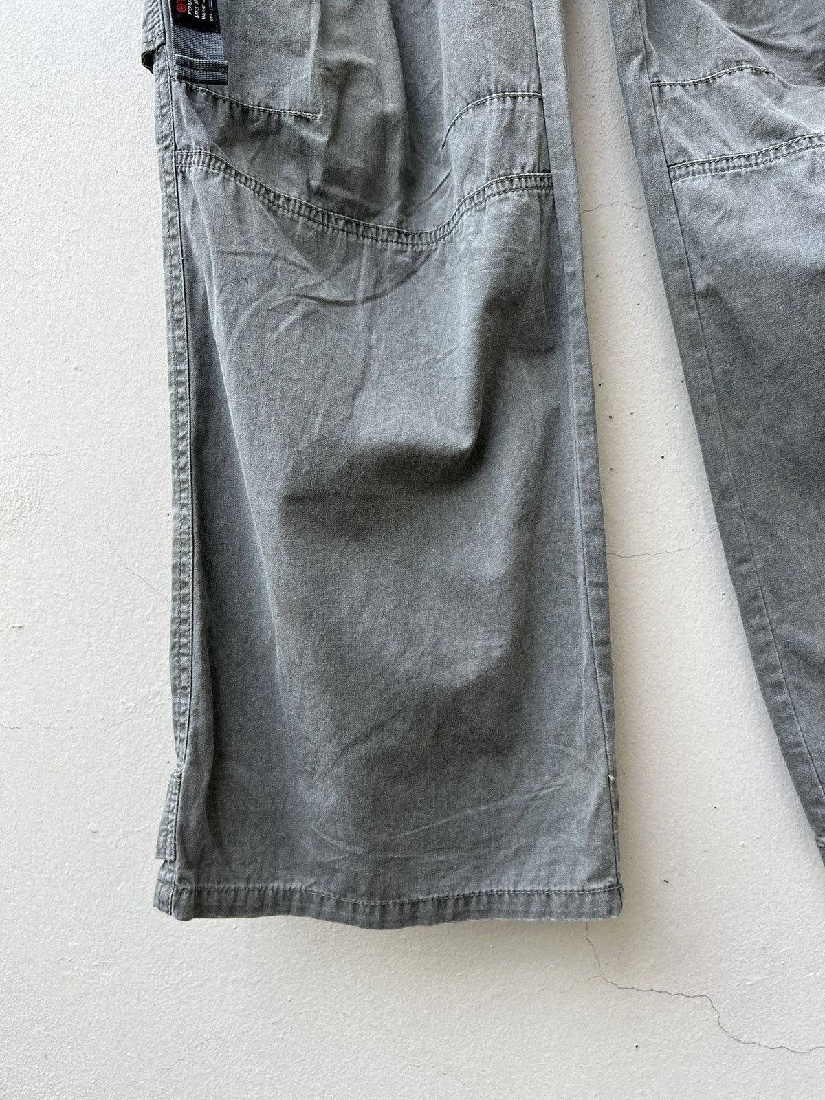 Vintage Vintage Tough Jeans Smith Baggy Tactical Cargo Trouser Size US 30 / EU 46 - 10 Thumbnail