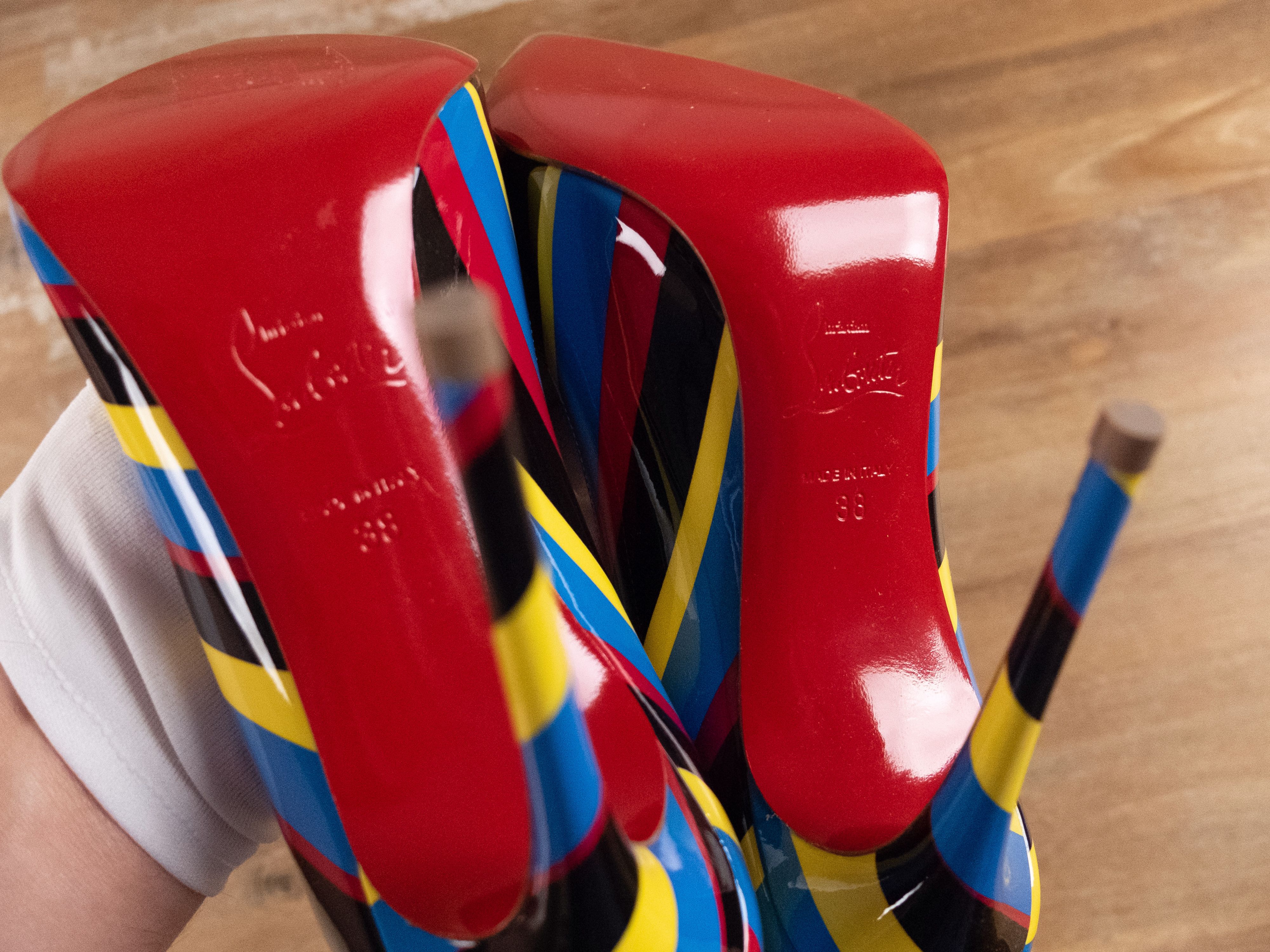 Christian Louboutin CHRISTIAN LOUBOUTIN Pigalle Airstripe patent leather pumps Size US 8 / IT 38 - 7 Thumbnail