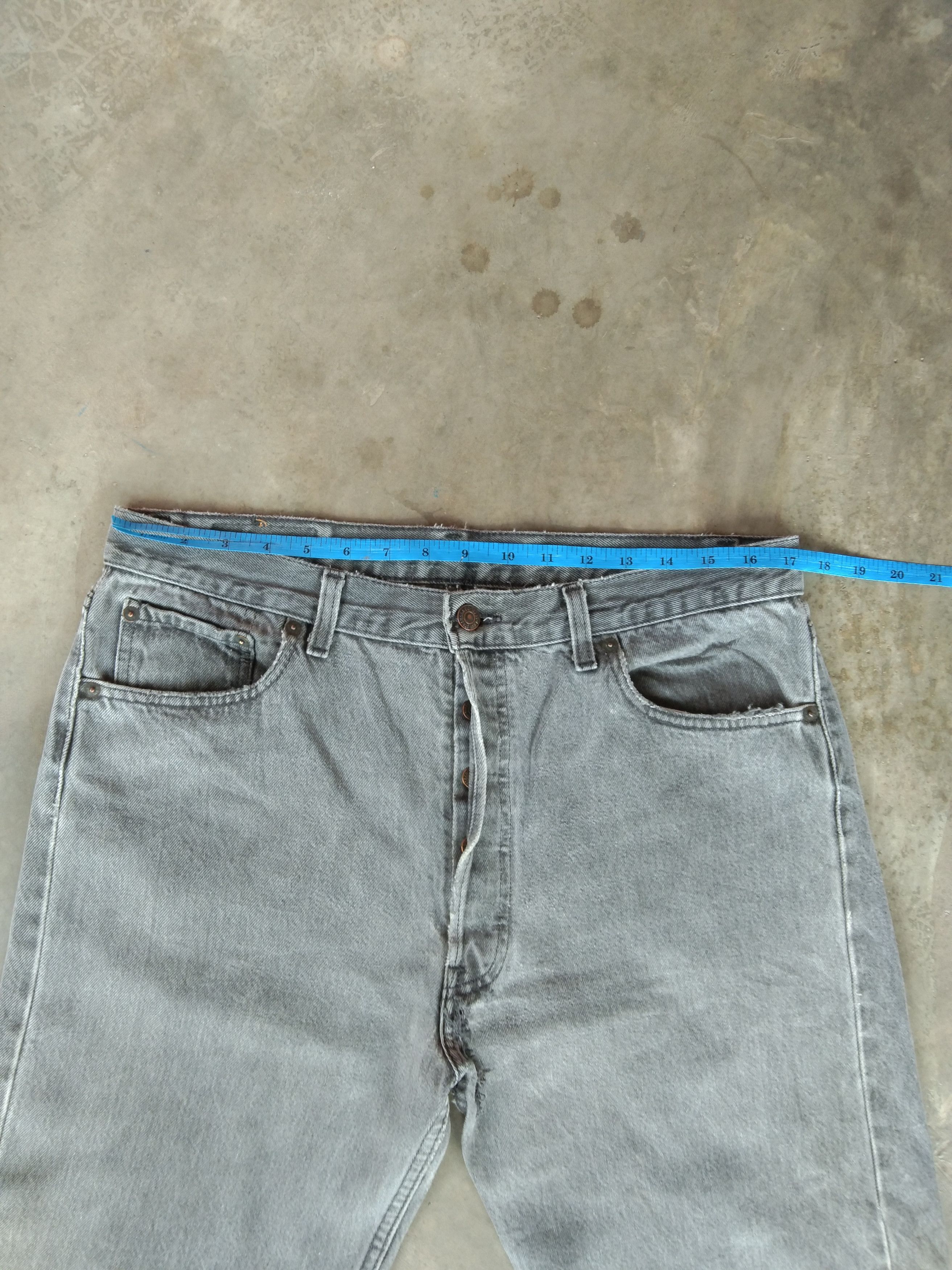 Levi's 90s Vintage Levi's 501 Made In USA Distressed Jeans 34x33 Size US 34 / EU 50 - 6 Thumbnail
