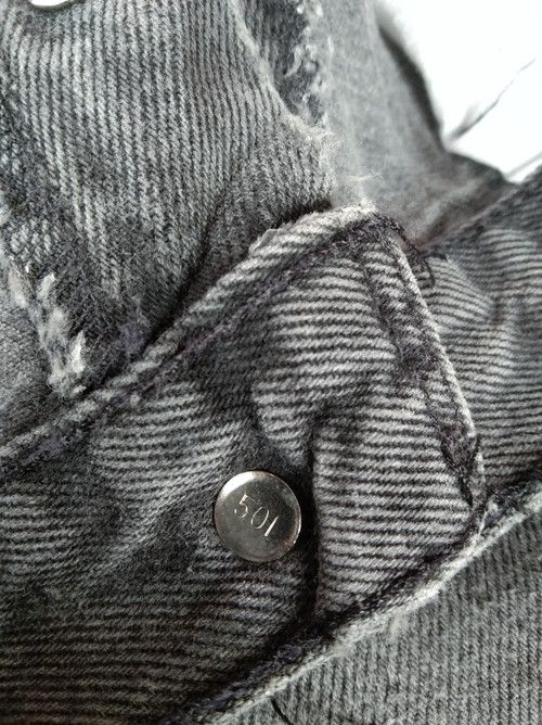 Levi's 90s Vintage Levi's 501 Made In USA Distressed Jeans 34x33 Size US 34 / EU 50 - 8 Thumbnail