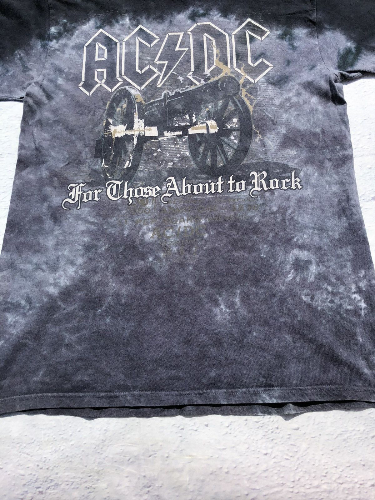 Band Tees Vintage 2006 AC/DC Liquid Blue Tee (Iron Maiden Pink Floyd) Size US M / EU 48-50 / 2 - 7 Thumbnail