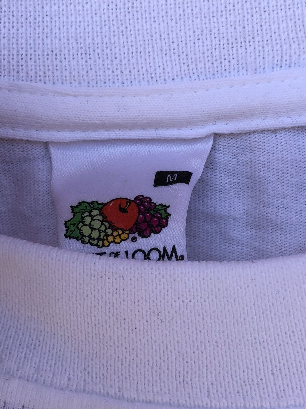 Cartoon Network Vintage 2005 Madagascar The Game DreamWorks White Tee Size US M / EU 48-50 / 2 - 9 Thumbnail