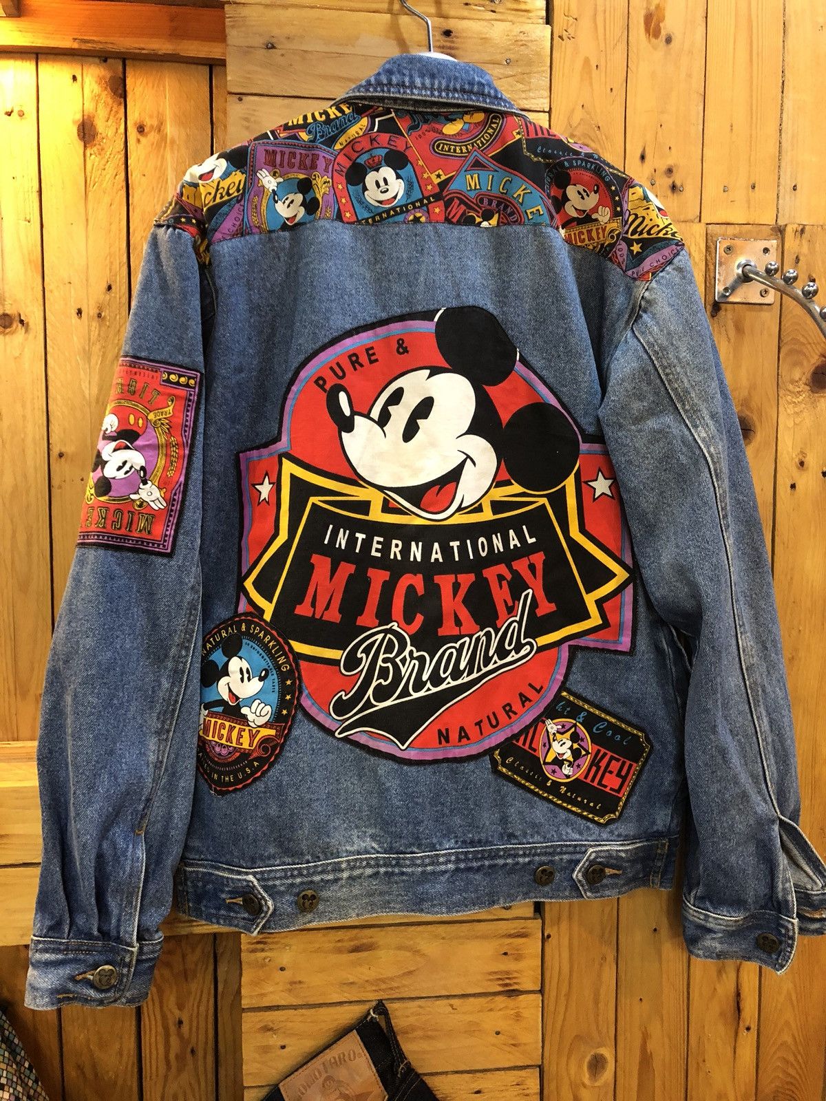 2024 Vintage MICKEY MOUSE & CO. WORLD WIDE Denim Jean Jacket Disney *READ FOR SIZE*