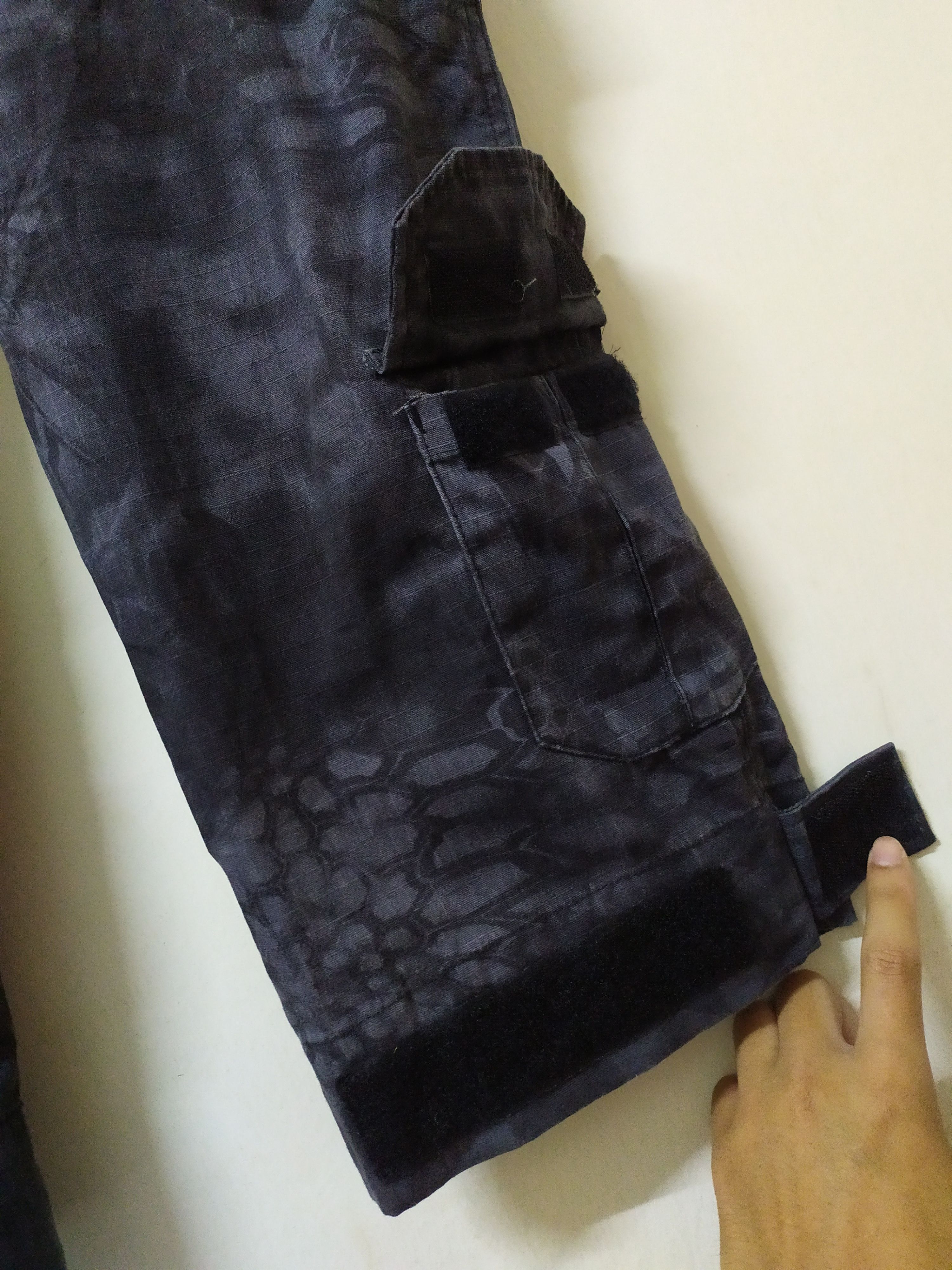 Other 10 pockets Emerson Multipocket tactical pants Size US 34 / EU 50 - 18 Thumbnail