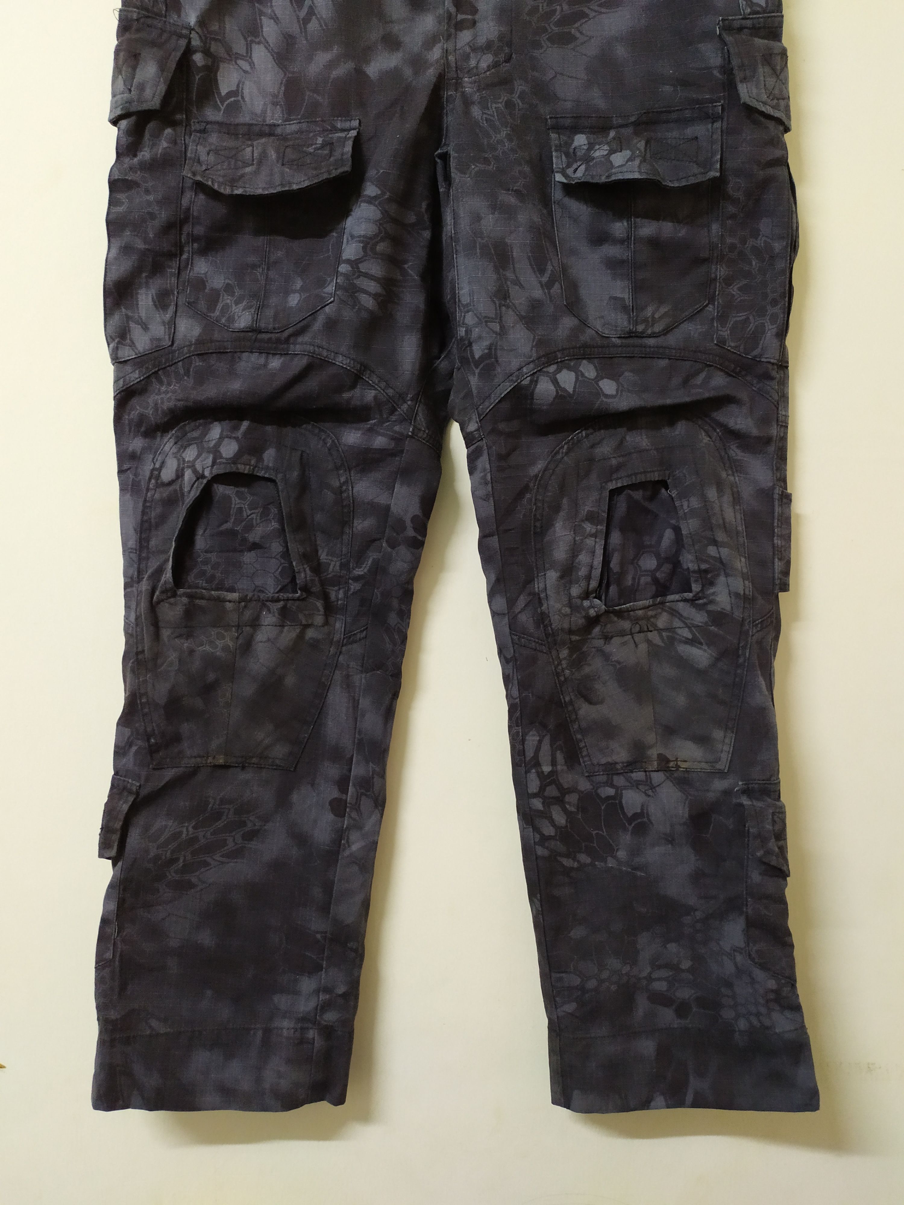 Other 10 pockets Emerson Multipocket tactical pants Size US 34 / EU 50 - 2 Thumbnail