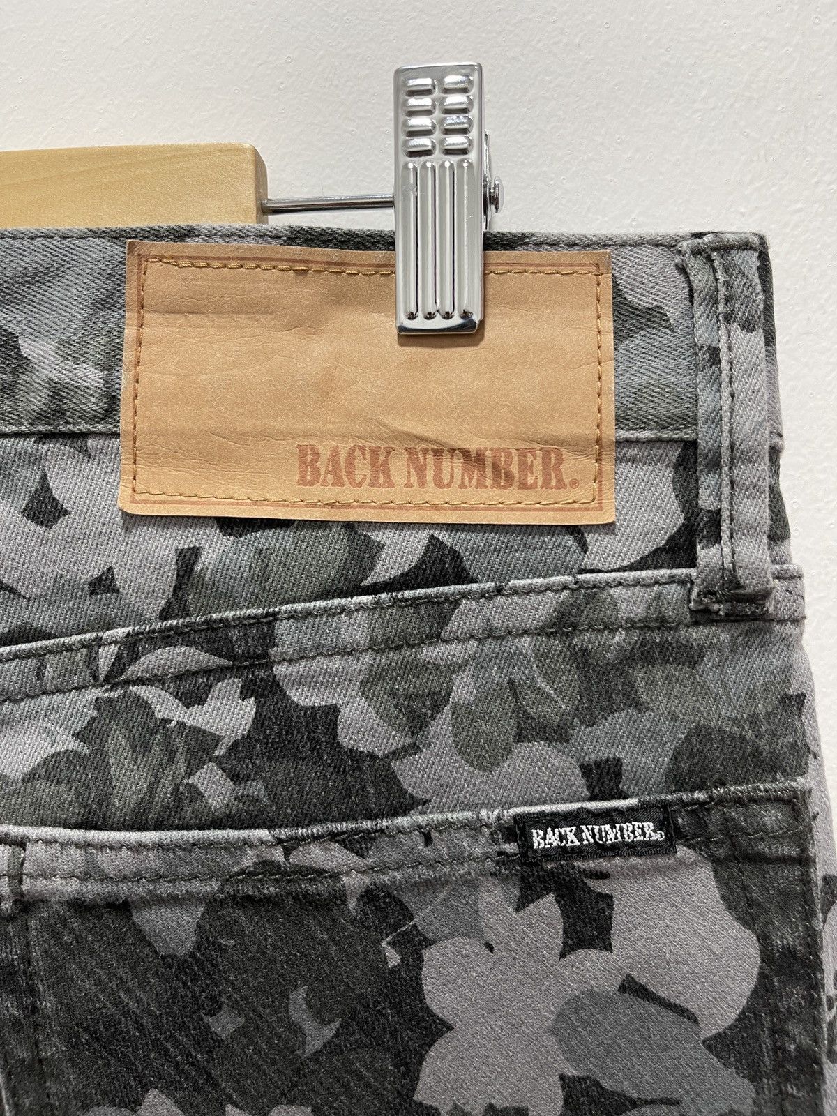 Japanese Brand × Vintage JAPANESE BACK NUMBER FULLPRINT SLIM FIT DISTRESSED DENIM Size US 32 / EU 48 - 12 Thumbnail