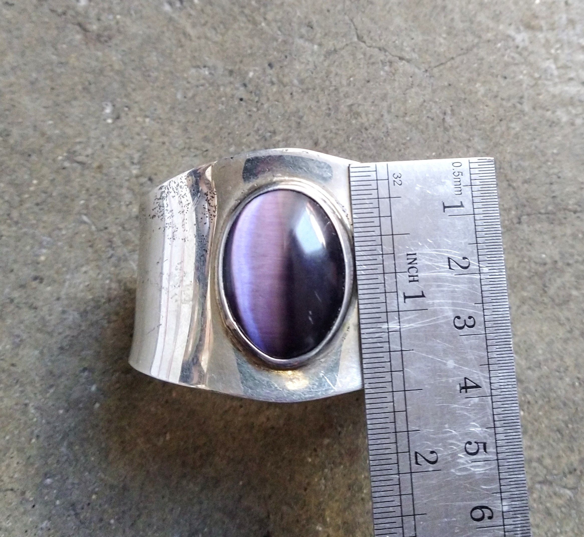 Jewelry Vintage Taxco Sterling Silver Cuff Bracelet Purple Cats Eye Size ONE SIZE - 14 Thumbnail
