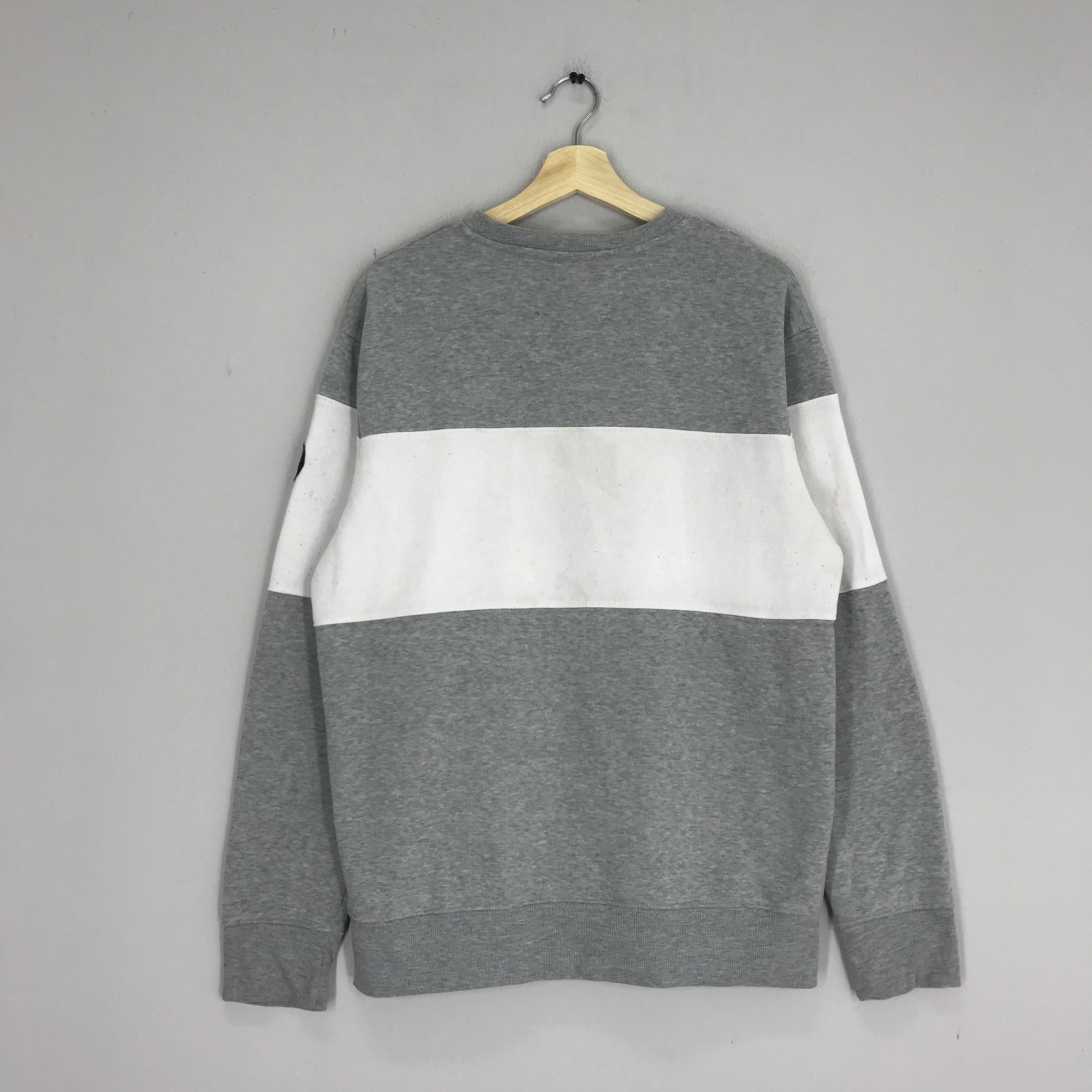 Vintage Vintage Canada Weather Gear Sweatshirt Canada Sportswear Size US M / EU 48-50 / 2 - 2 Thumbnail