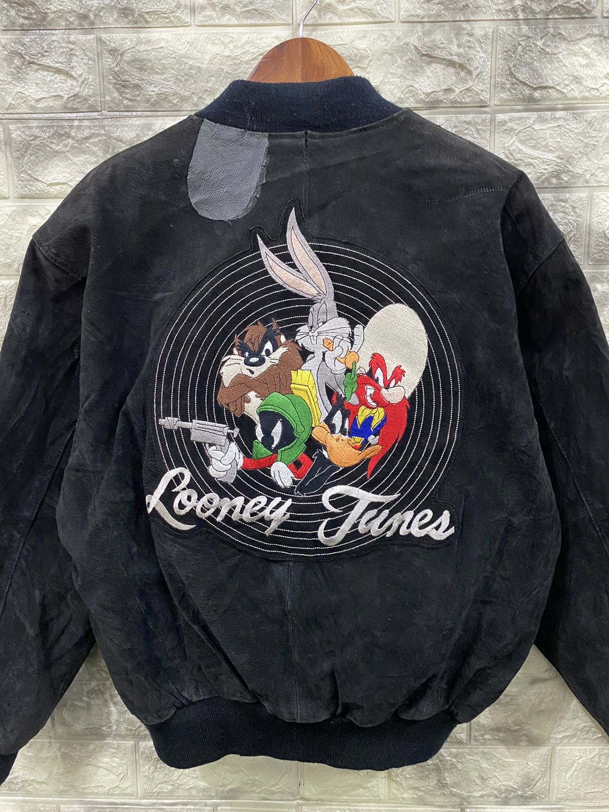 Cartoon Network Vintage Looney Tunes Embroidered Logo Leather Jacket Size US S / EU 44-46 / 1 - 6 Thumbnail