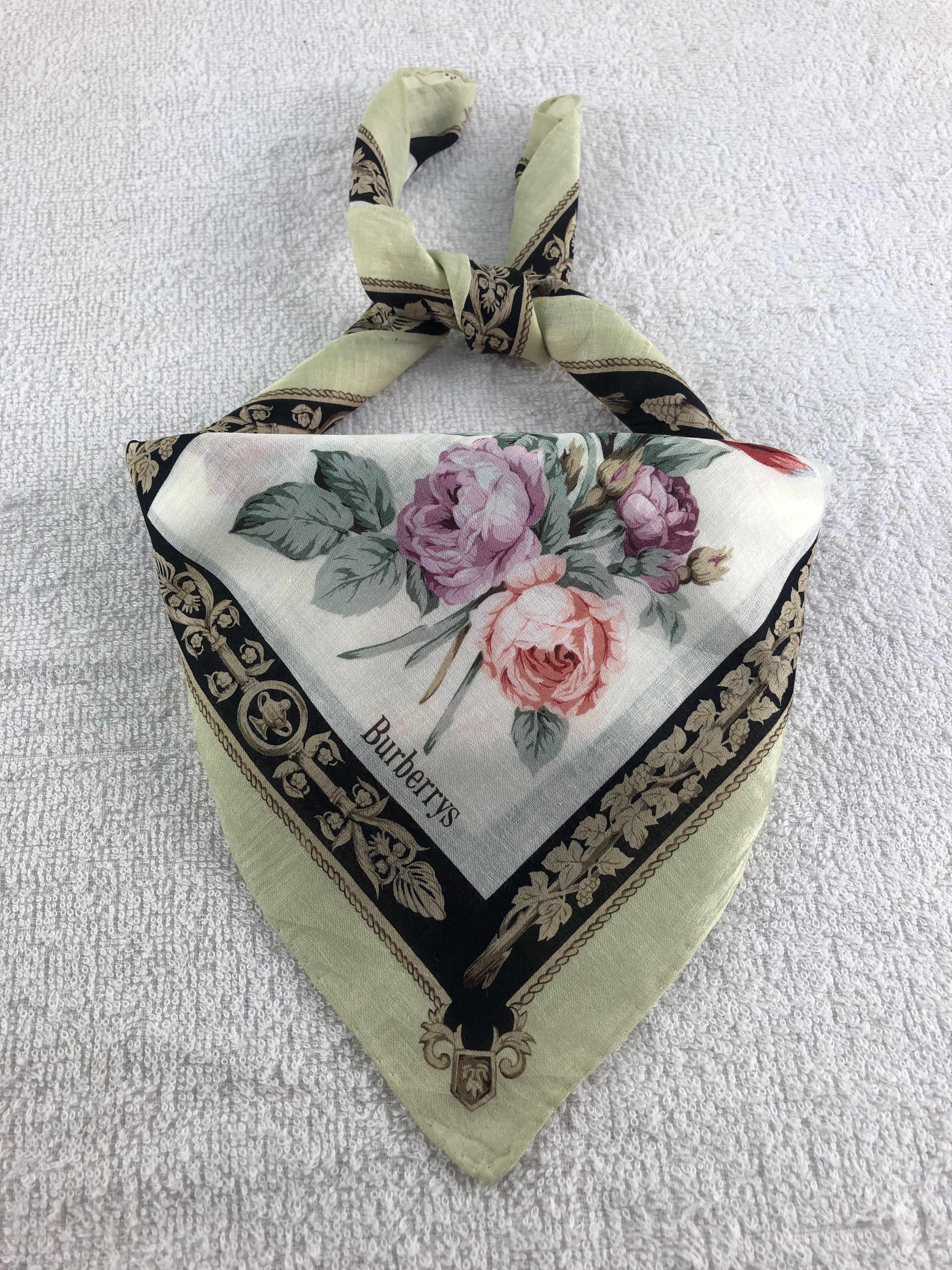 Burberry Burberrys Handkerchief / Bandana / Neckerchief C019 Size ONE SIZE - 1 Thumbnail