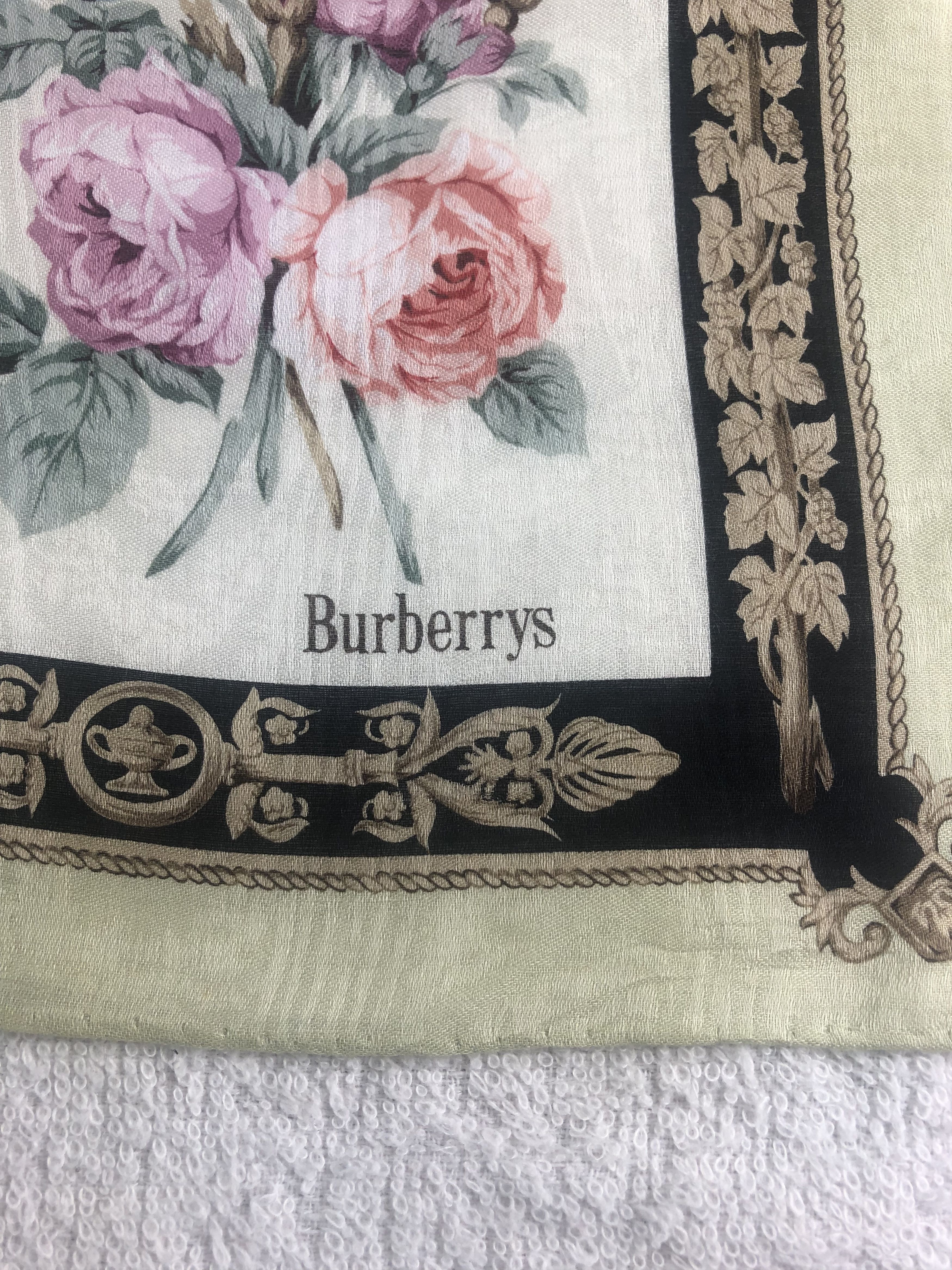 Burberry Burberrys Handkerchief / Bandana / Neckerchief C019 Size ONE SIZE - 5 Thumbnail