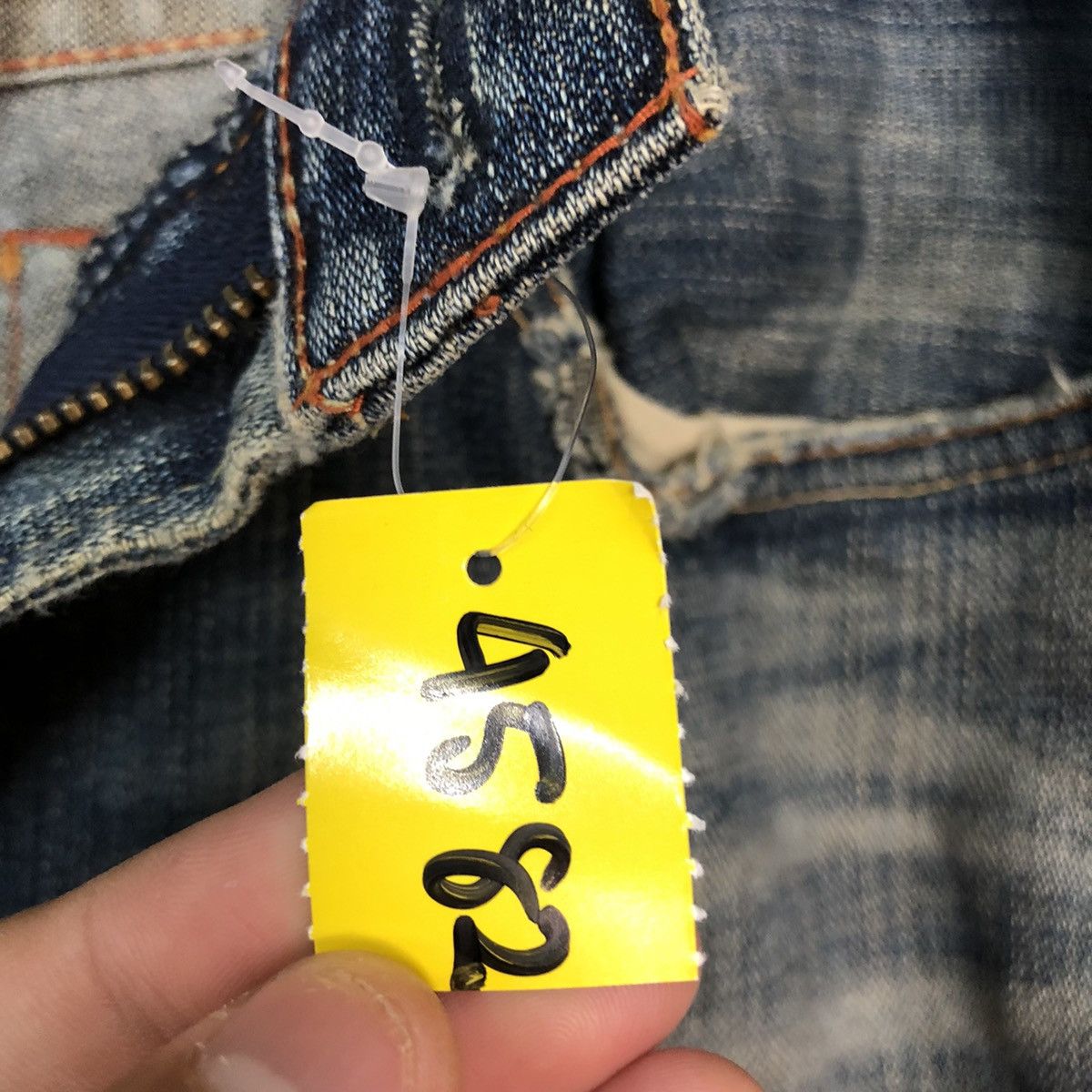 Levi's Levis Strauss Blue distressed Denim Jeans Pants #4582 Size US 32 / EU 48 - 10 Thumbnail