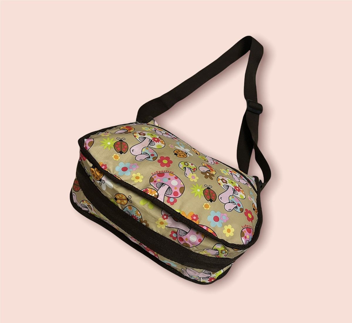 LeSportsac LESPORTSAC MUSHROOMS CROSSBODY SHOULDER SLING BAG Size ONE SIZE - 6 Thumbnail