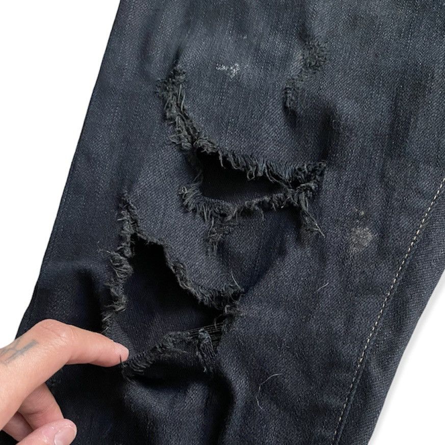 Hedi Slimane × Saint Laurent Paris FW16 Black Over-dyed Crash Jeans D02 Black Chain Size US 30 / EU 46 - 2 Thumbnail
