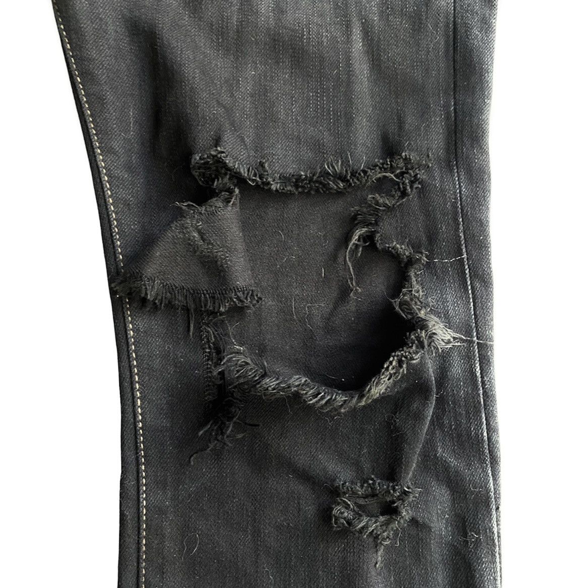 Hedi Slimane × Saint Laurent Paris FW16 Black Over-dyed Crash Jeans D02 Black Chain Size US 30 / EU 46 - 3 Thumbnail