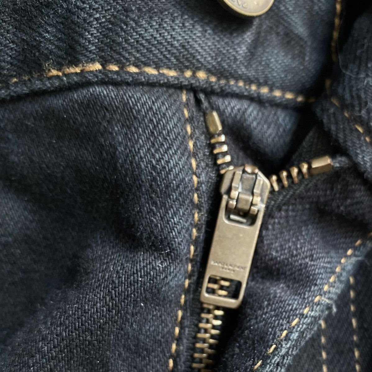 Hedi Slimane × Saint Laurent Paris FW16 Black Over-dyed Crash Jeans D02 Black Chain Size US 30 / EU 46 - 7 Thumbnail