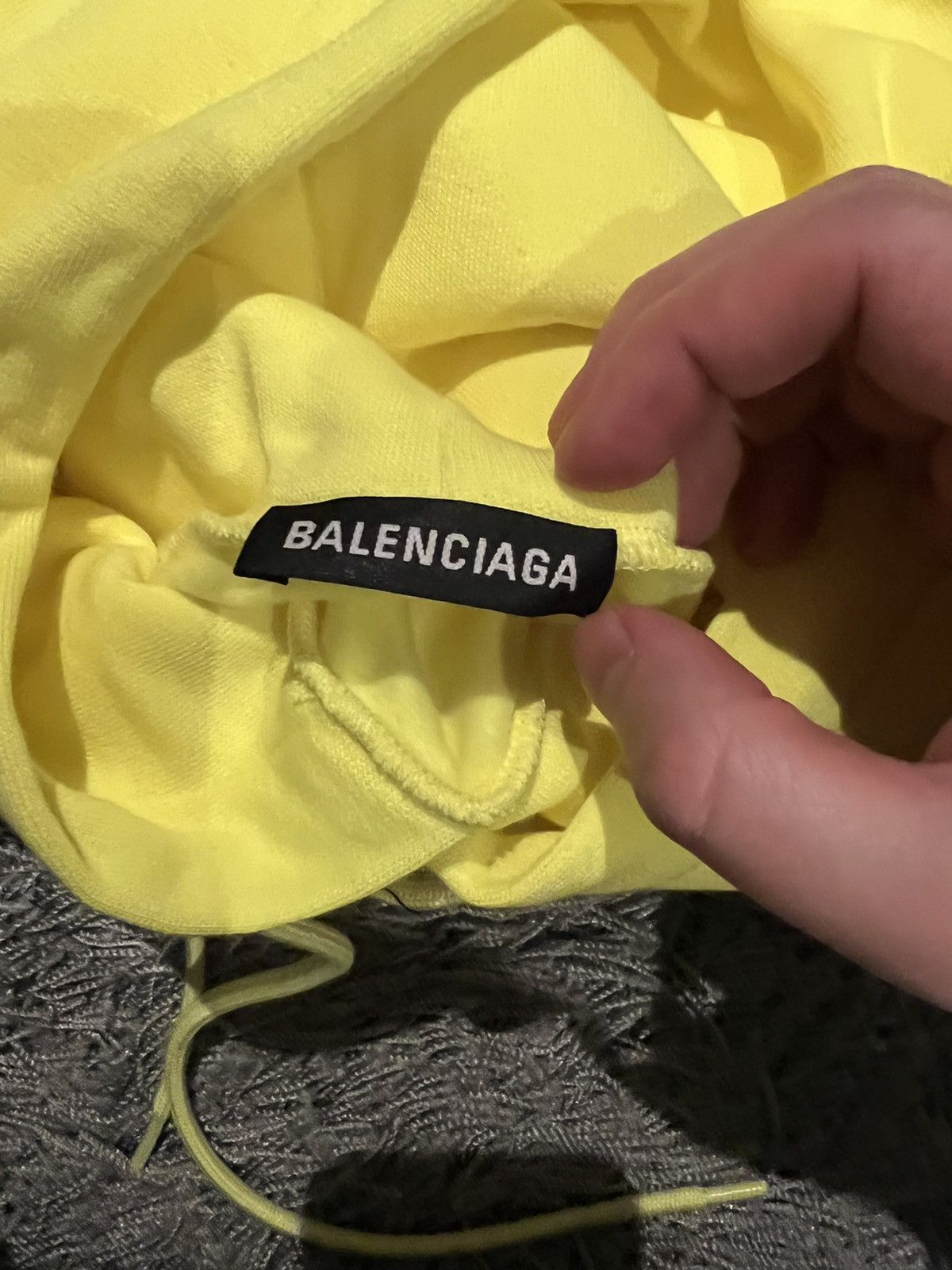 Balenciaga Balenciaga Campaign neon yellow hoodie sweatshirt bnwt logo Size US S / EU 44-46 / 1 - 4 Thumbnail