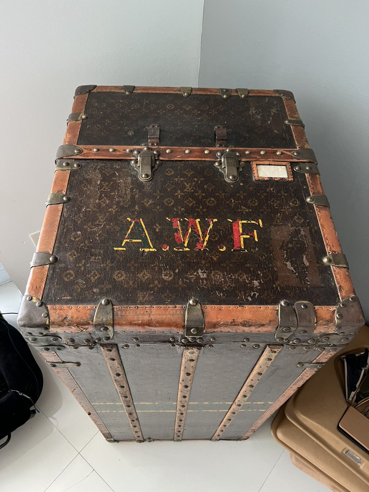 Louis Vuitton 1930s LV Trunk Grand Wardrobe 65 & 1950 Hermes HAC55 birkin Size ONE SIZE - 19 Thumbnail