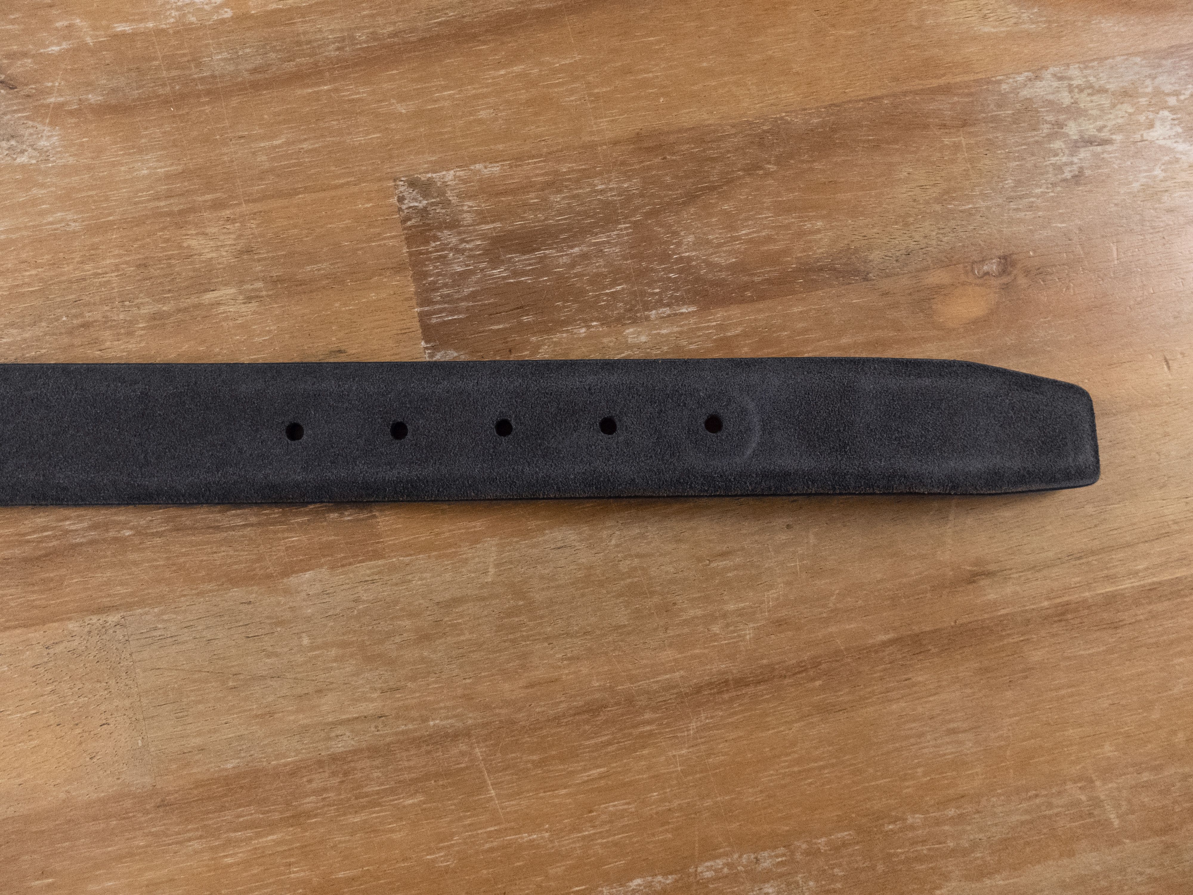 Santoni SANTONI gray suede belt 110 (fits size 43 waist best) Size 42 - 3 Thumbnail