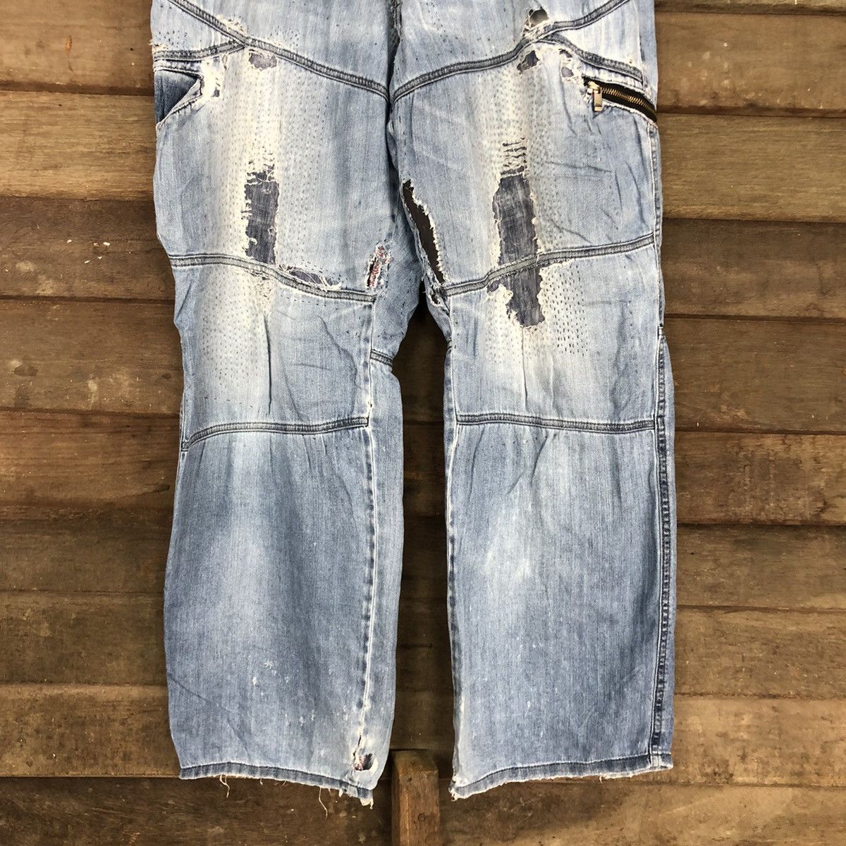 Japanese Brand Blue B worn Distressed Blue Denim Jeans Pants #4587 Size US 34 / EU 50 - 3 Thumbnail
