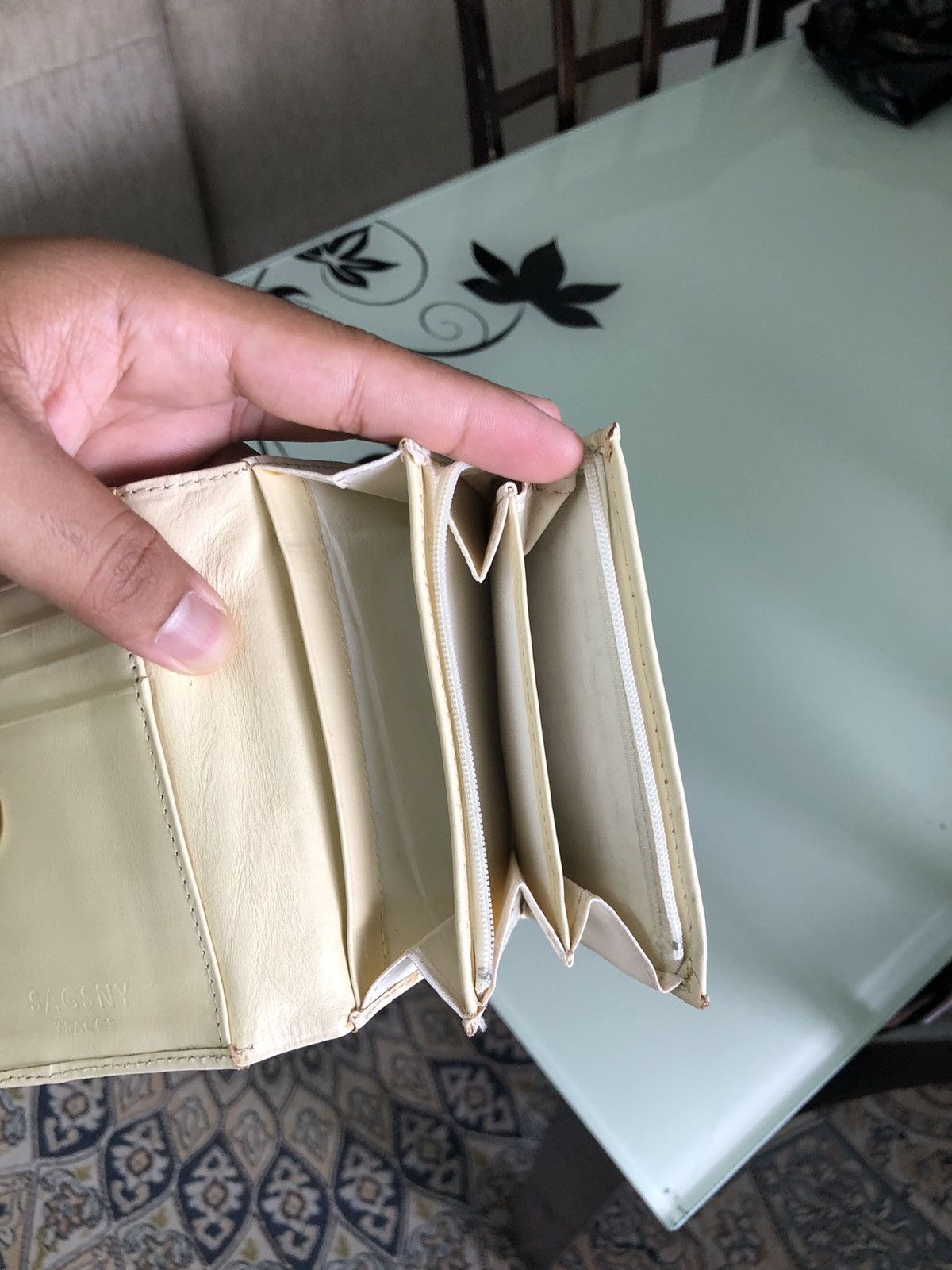 Japanese Brand Vintage Yohji Yamamoto Y'saccs Monogram Wallet Women Size ONE SIZE - 14 Thumbnail